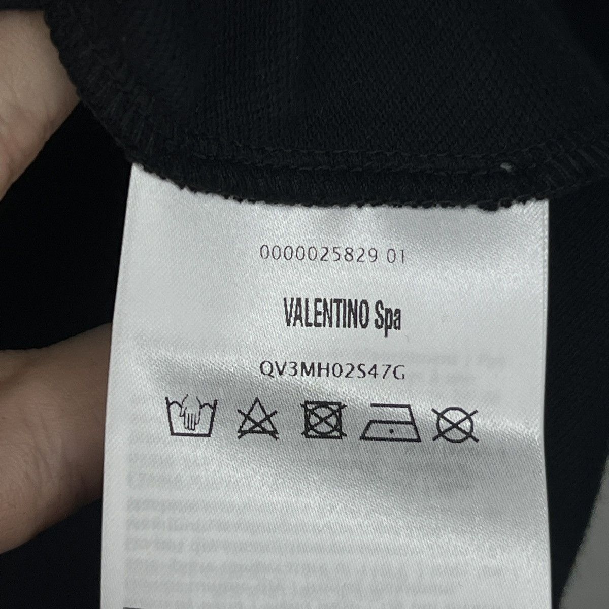 Valentino Valentino VLTN Polo Shirt Tshirt Tee Big Logo Black White Size US XL / EU 56 / 4 - 6 Thumbnail