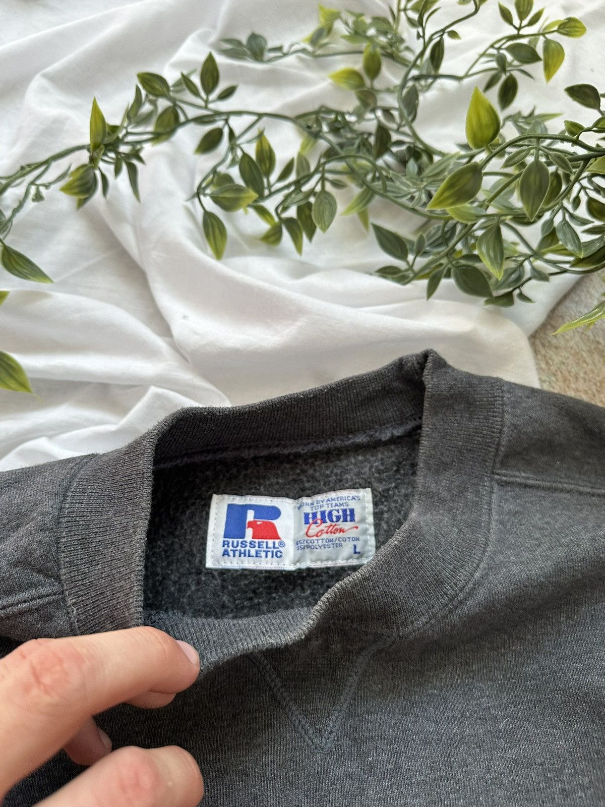 Vintage sweatshirt Russell athletic boxy fit big logo