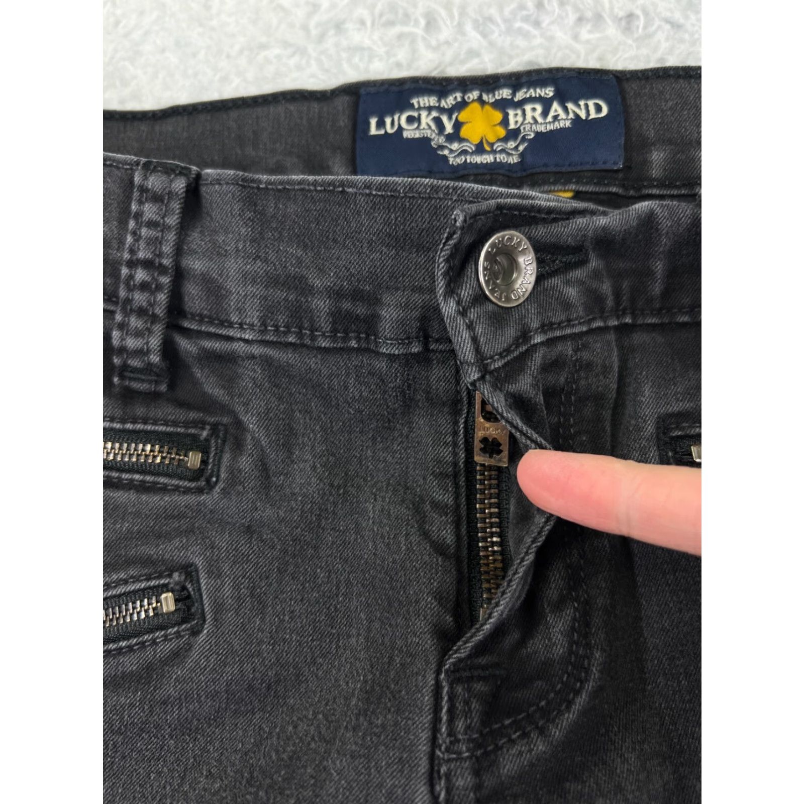 Vintage VINTAGE Black Lucky Brand Skinny Jeans Womens Size 4 Low Rise Ankle Zip Cotton Blend 90s Designer Size 27" / US 4 / IT 40 - 7 Thumbnail