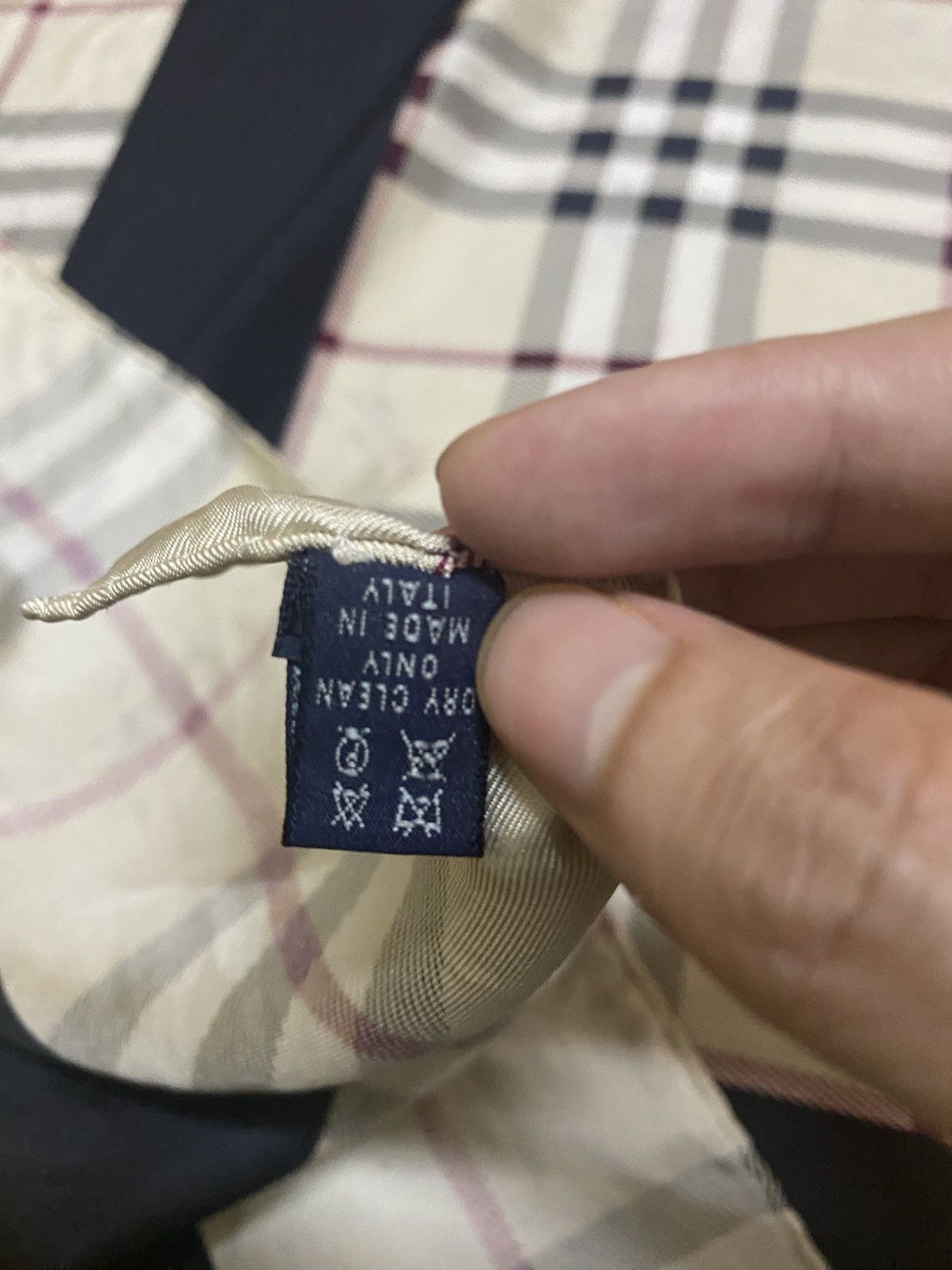 Burberry Burberry London Nova Check Silk Scarves Size ONE SIZE - 3 Thumbnail