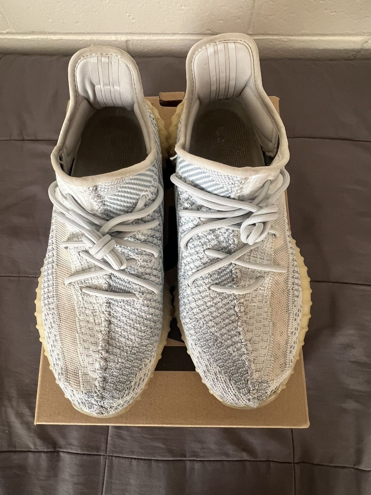 Vintage × Yeezy Yeezy 350 Cloud White Size 10 Size US 10 / EU 43 - 4 Thumbnail