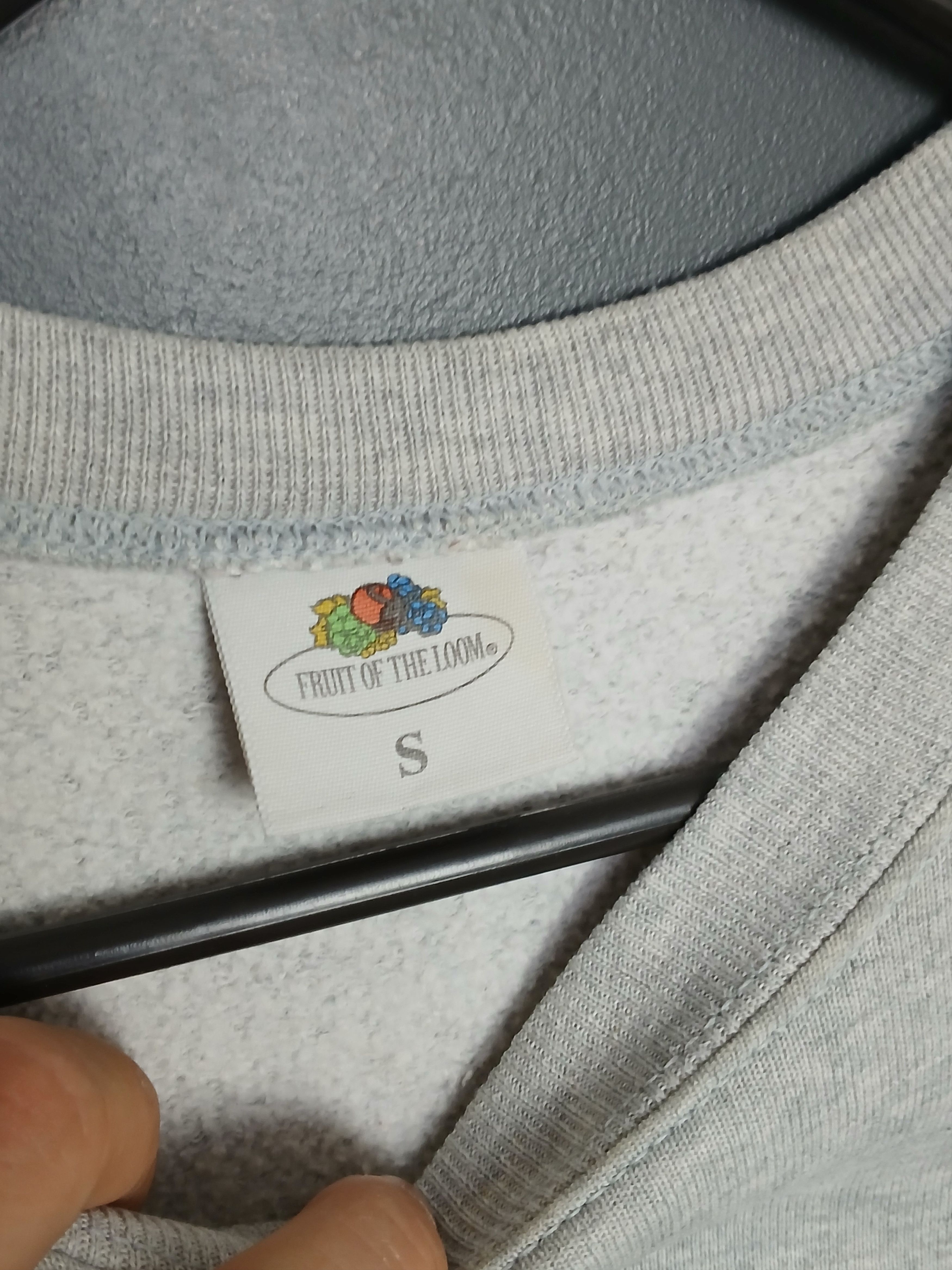 Fruit Of The Loom Vintage Fruit Of The Loom Sweatshirt Size US S / EU 44-46 / 1 - 18 Thumbnail