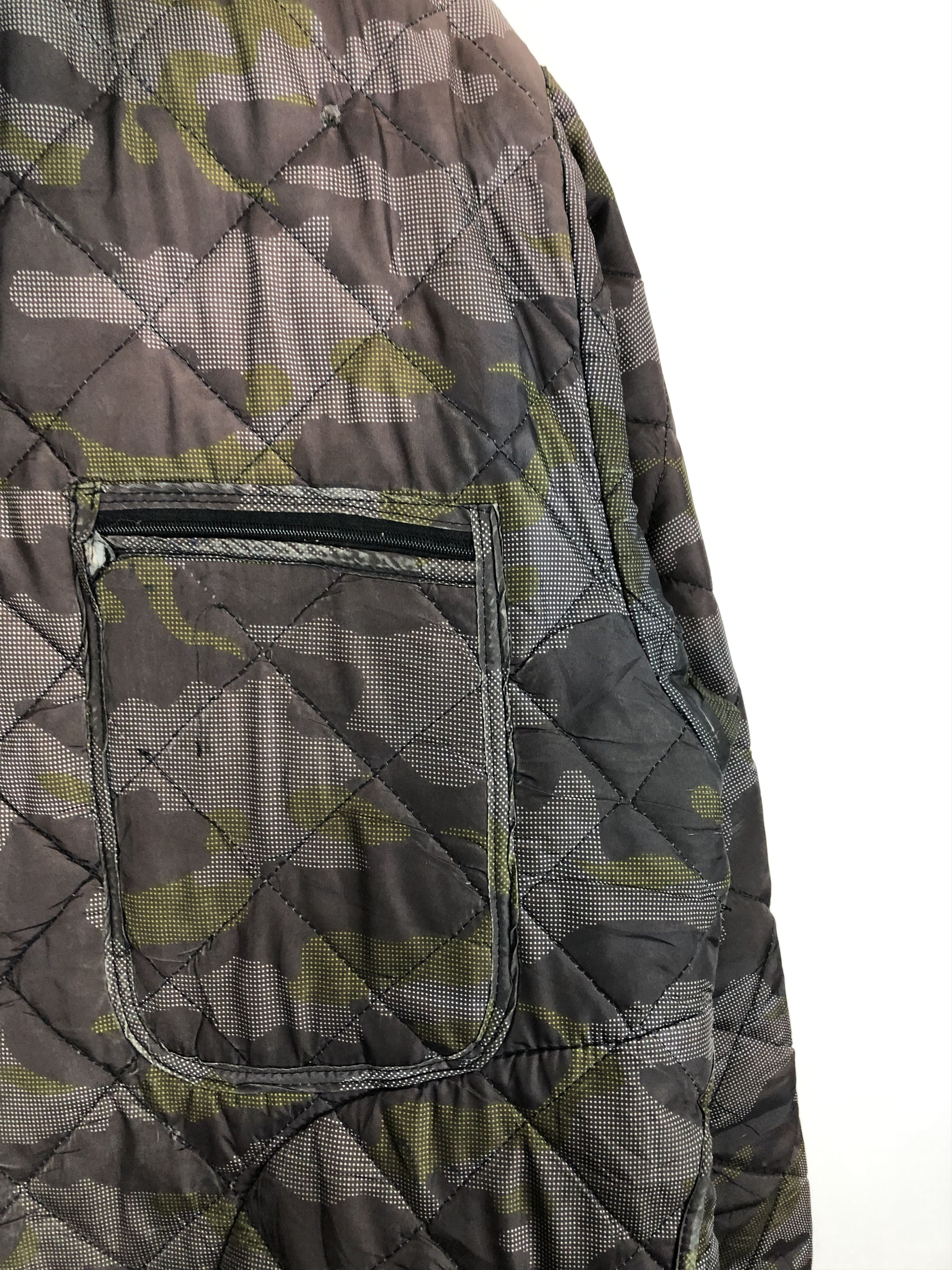 Vintage Vintage Japanese Brand Puffer Jacket J0643 Size US L / EU 52-54 / 3 - 6 Thumbnail