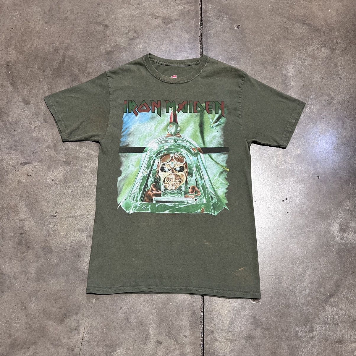Band Tees Iron Maiden Aces High Band Tee 2019 Legacy of Beast Tour Size US M / EU 48-50 / 2 - 1 Thumbnail