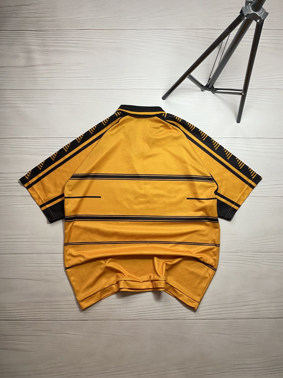 Vintage Vintage Alloa Athletic 2001/02 home soccer football jersey Size US XL / EU 56 / 4 - 2 Thumbnail