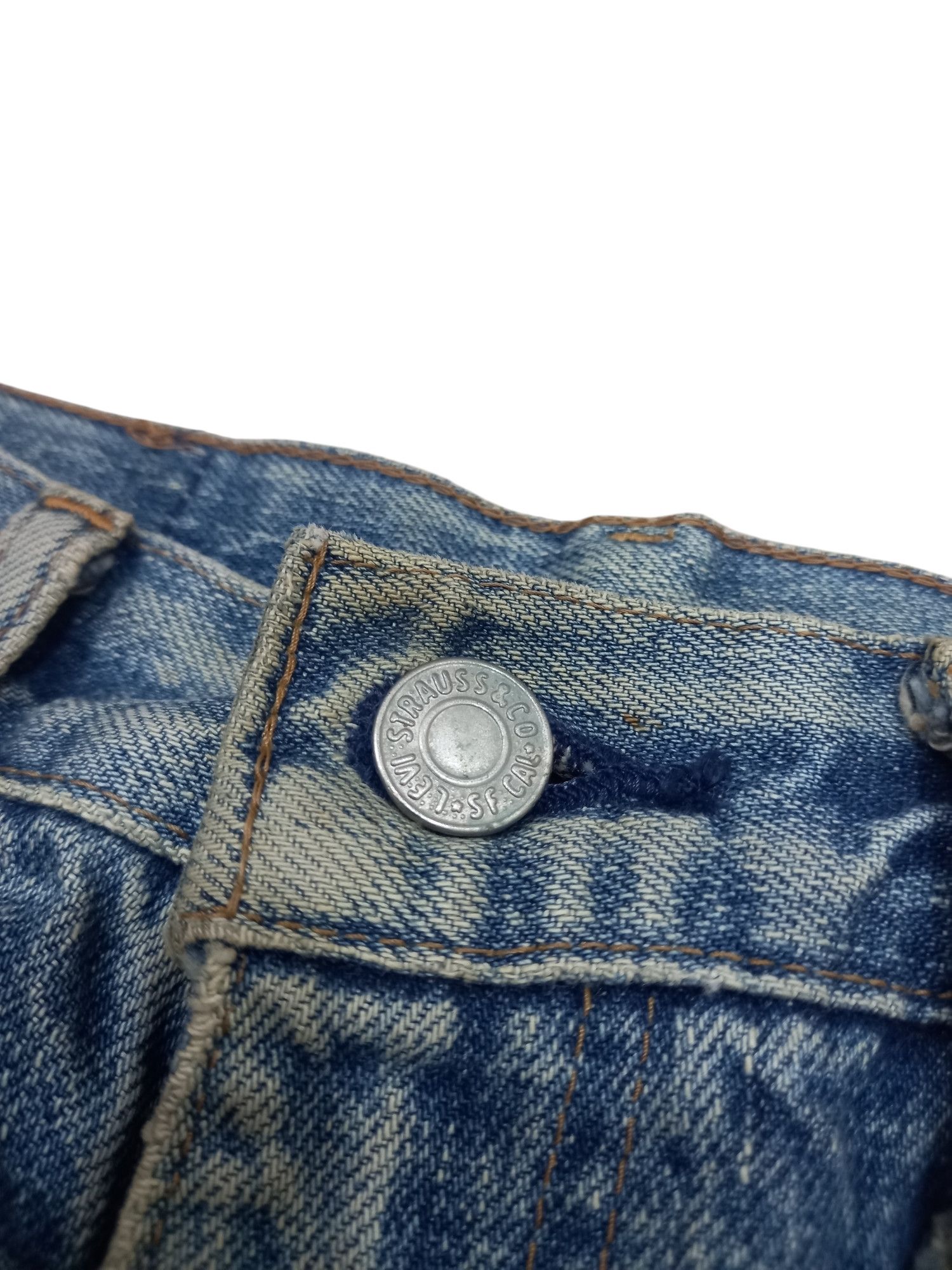 Levi's Vintage 90s 00s Thrashed Levi's 502 BIG E Selvedge Size US 30 / EU 46 - 5 Thumbnail
