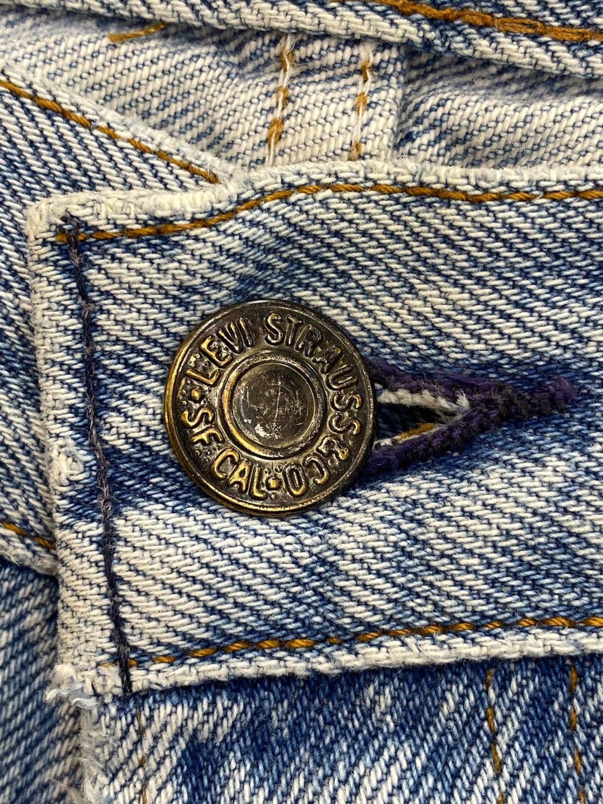 Levi's Levi’s Faded Wash Distress Style Jeans Size US 28 / EU 44 - 12 Thumbnail