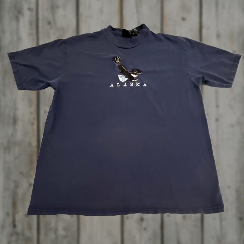 Vintage VINTAGE Alaska T Shirt Men XL Eagle Embroidery Short sleeve Cotton Prairie Mountian Blue Nature Travel Eagle Mens XL Cotton Shirt Size US XL / EU 56 / 4 - 1 Thumbnail