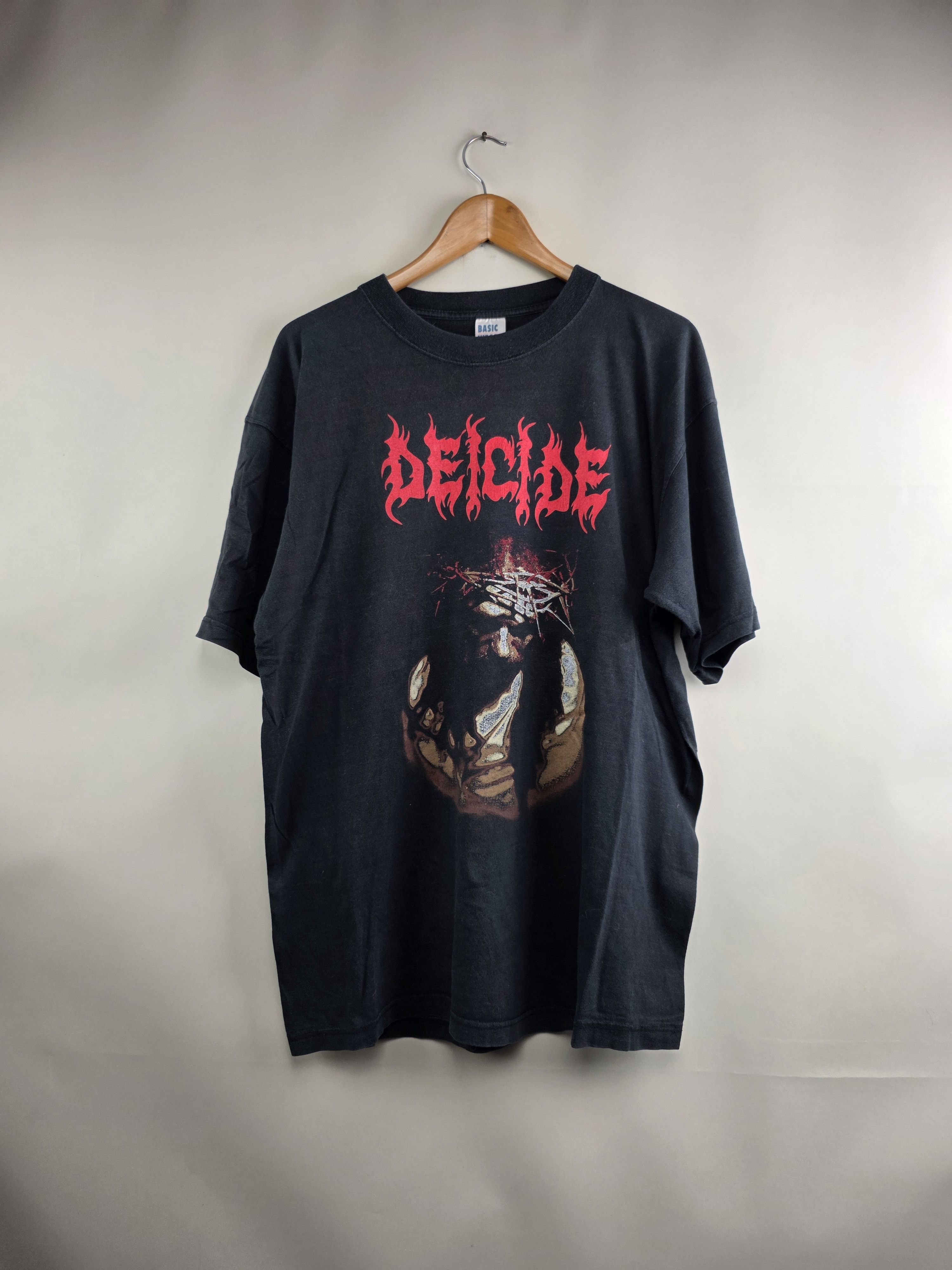 Band Tees 2004 Deicide Scars of the crucifix World tour XL 23" 30" Size US XL / EU 56 / 4 - 1 Thumbnail