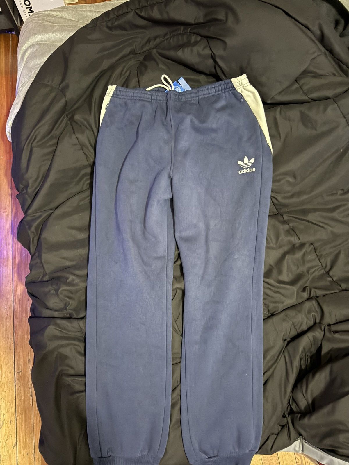 Adidas Sweatsuit pants Size US 34 / EU 50 - 2 Thumbnail