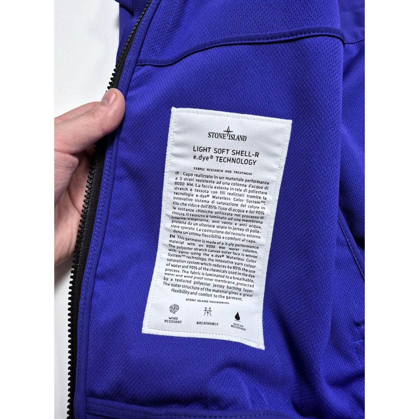Stone Island Stone Island Jacket Mens XL Blue Light Soft Shell-R Hooded Full Zip Windbreaker Lined Pockets 761540427 Size US XL / EU 56 / 4 - 5 Thumbnail