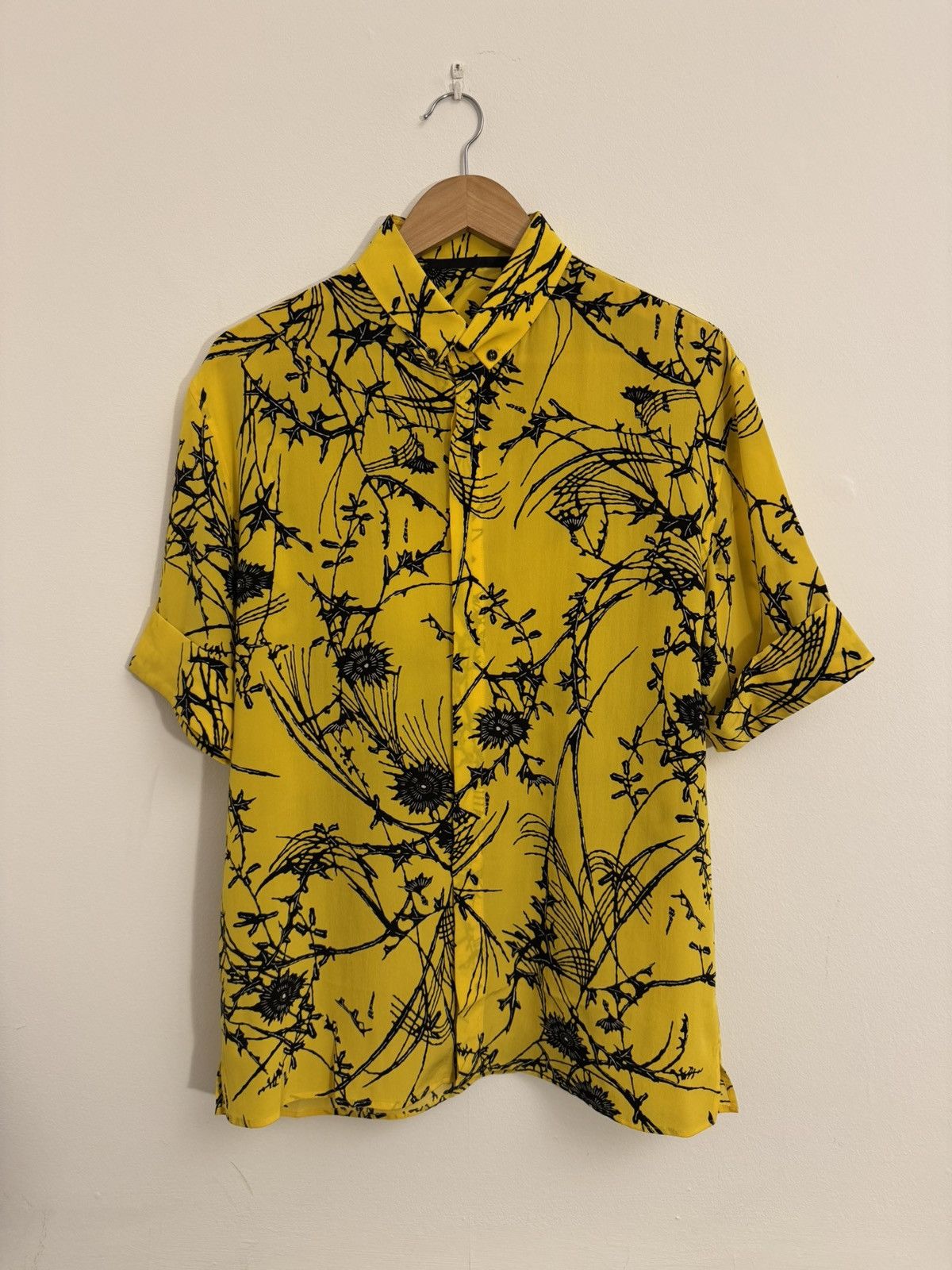 Haider Ackermann Haider Ackermann Floral Shirt Size US M / EU 48-50 / 2 - 1 Thumbnail