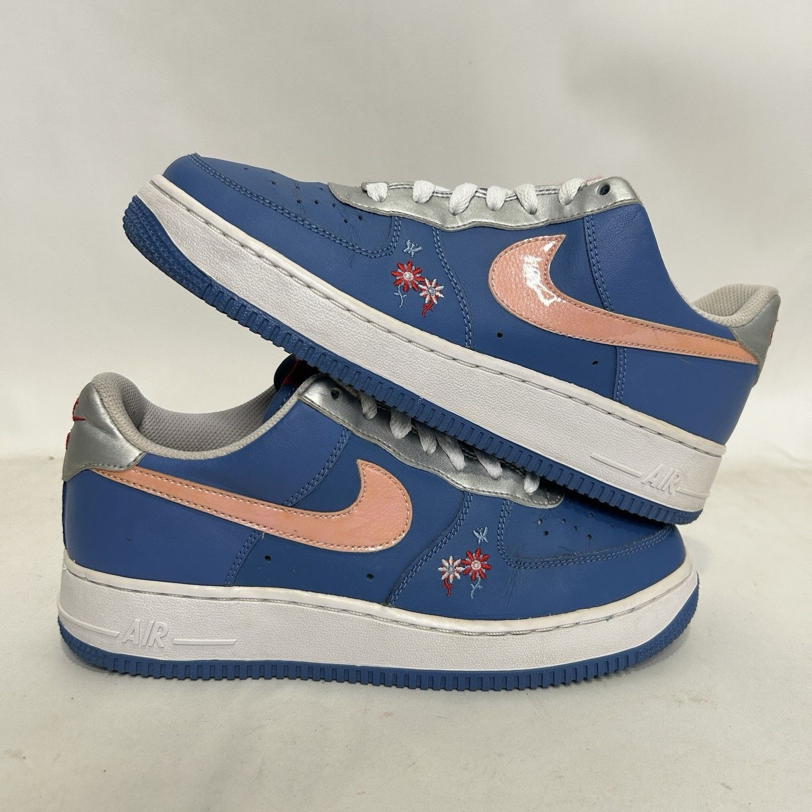 Nike Nike Air Force 1 Low GS “Floral/Blue Pink” Size US 8.5 / IT 38.5 - 1 Thumbnail