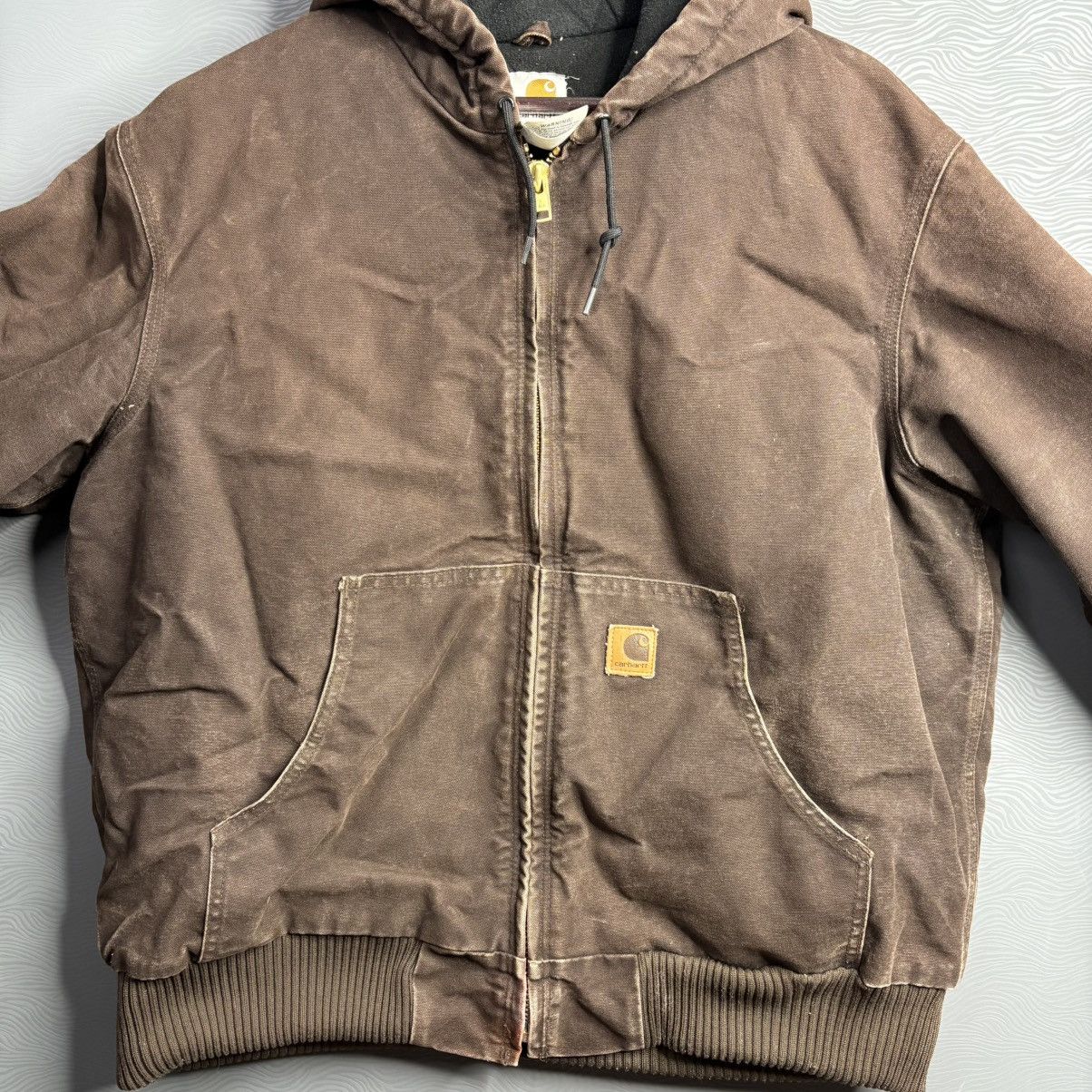 Carhartt × Vintage Vintage Y2k Carhartt J130 DKB Dark Brown Hooded jacket Size US L / EU 52-54 / 3 - 2 Thumbnail
