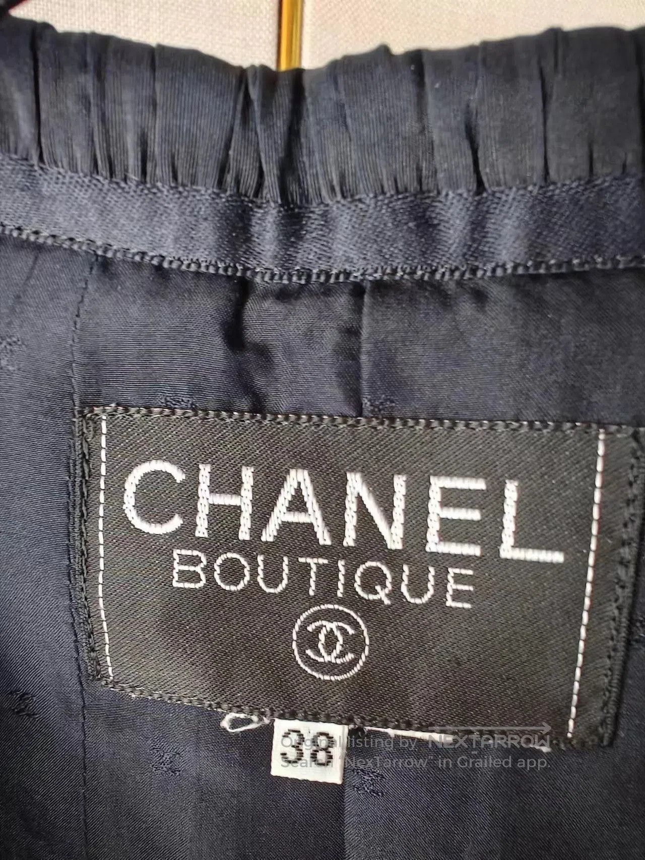 Chanel Chanel Vintage Women's Suit. Size M / US 6-8 / IT 42-44 - 8 Thumbnail