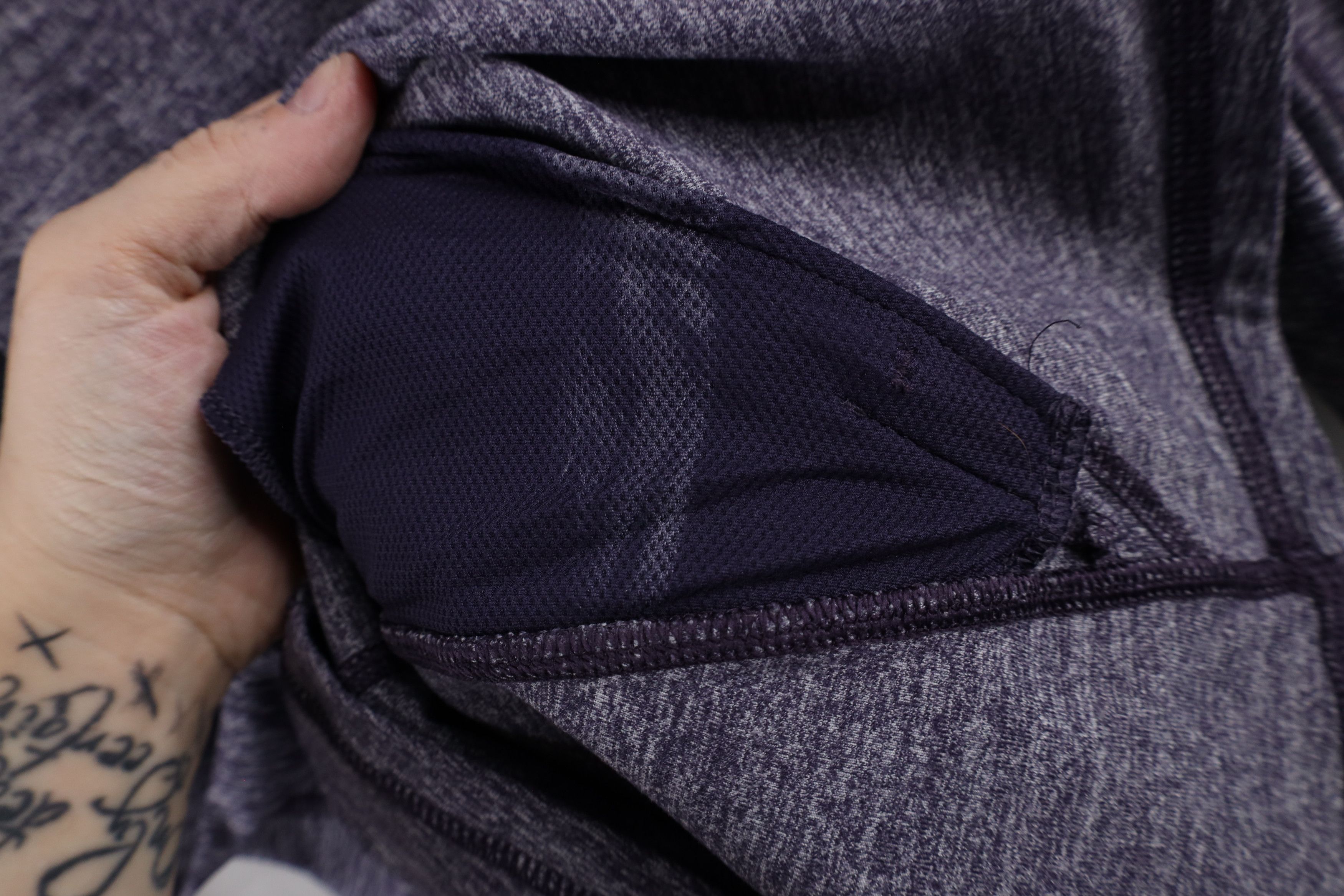 Lululemon × Vintage Lululemon Vent Tech Half Zip Pullover Sweater Top Purple Size S / US 4 / IT 40 - 5 Thumbnail