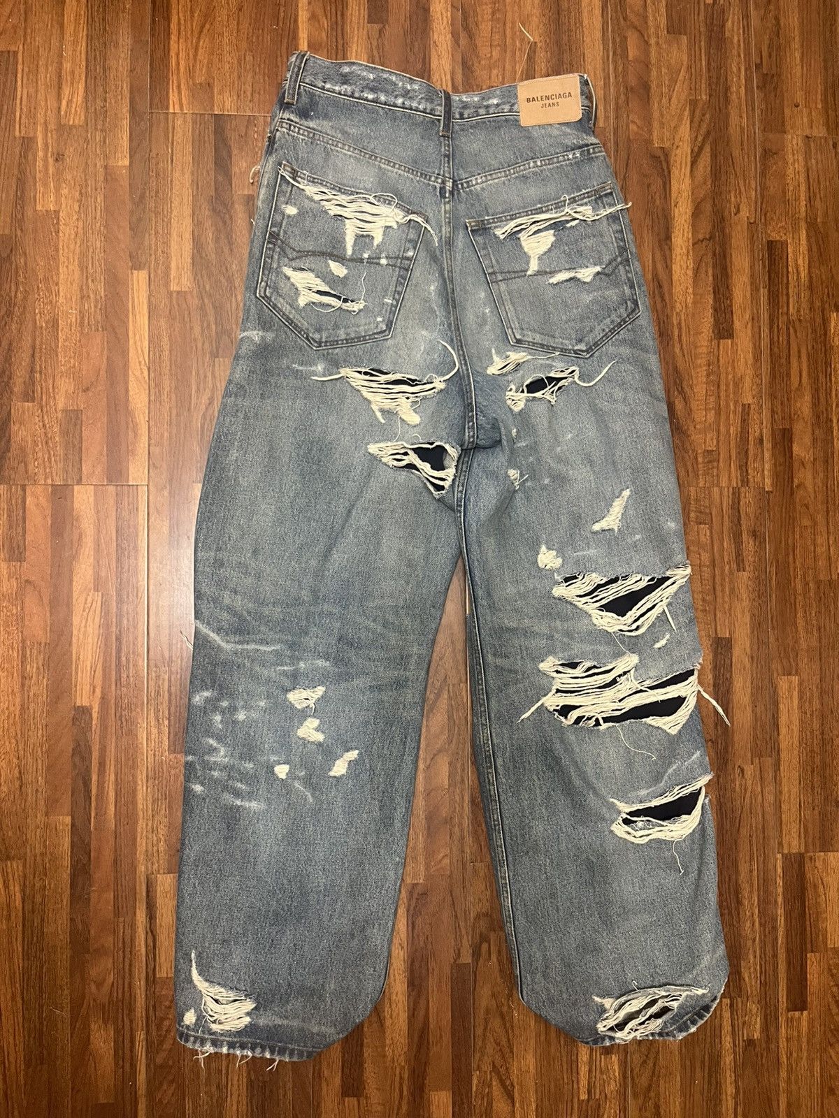 Balenciaga Balenciaga 21FW afterworld distressed jeans Size US 29 - 2 Thumbnail