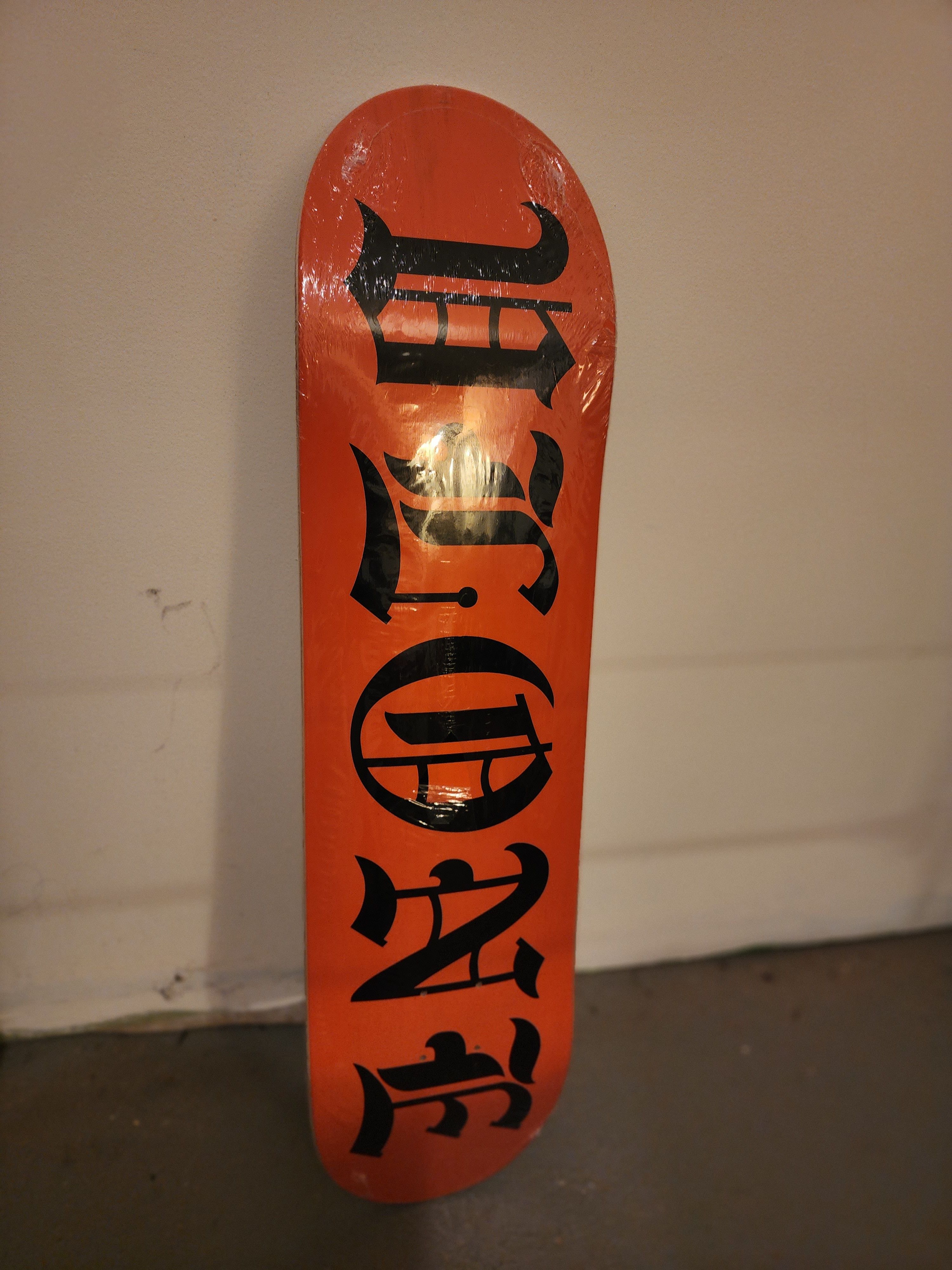 Vlone Vlone skateboard deck set Size ONE SIZE - 5 Thumbnail