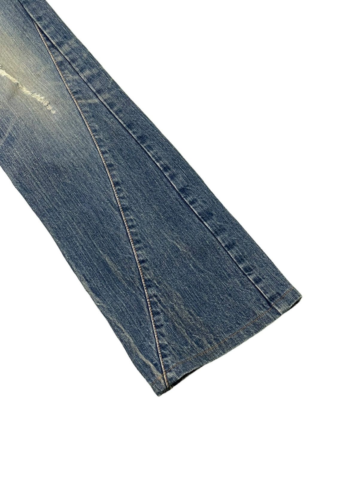 Edwin Flare Jeans Edwin Japan Faded Distres Low Rise Boot Cut 8🟦5 Size US 30 / EU 46 - 4 Thumbnail