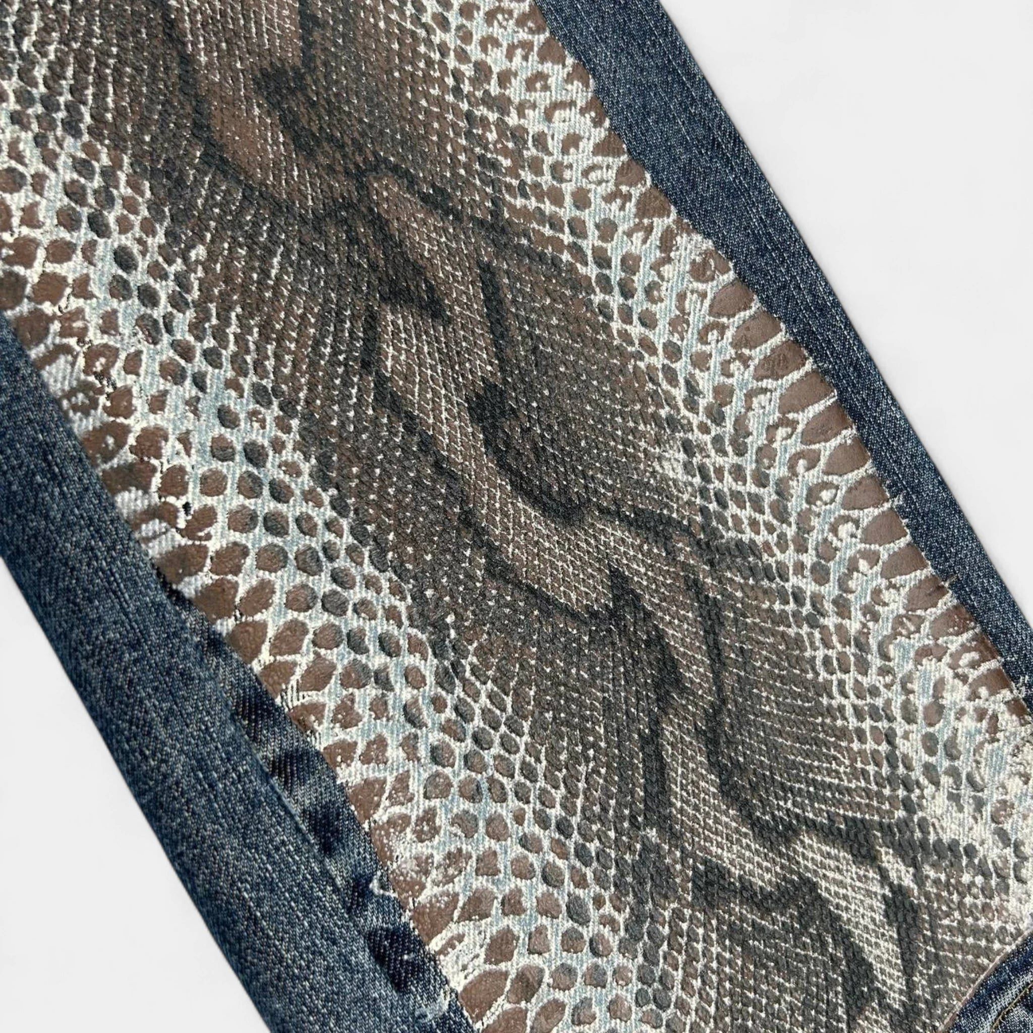 Roberto Cavalli Cavalli Snakeskin Pattern Denim Pants Size US 29 - 3 Thumbnail