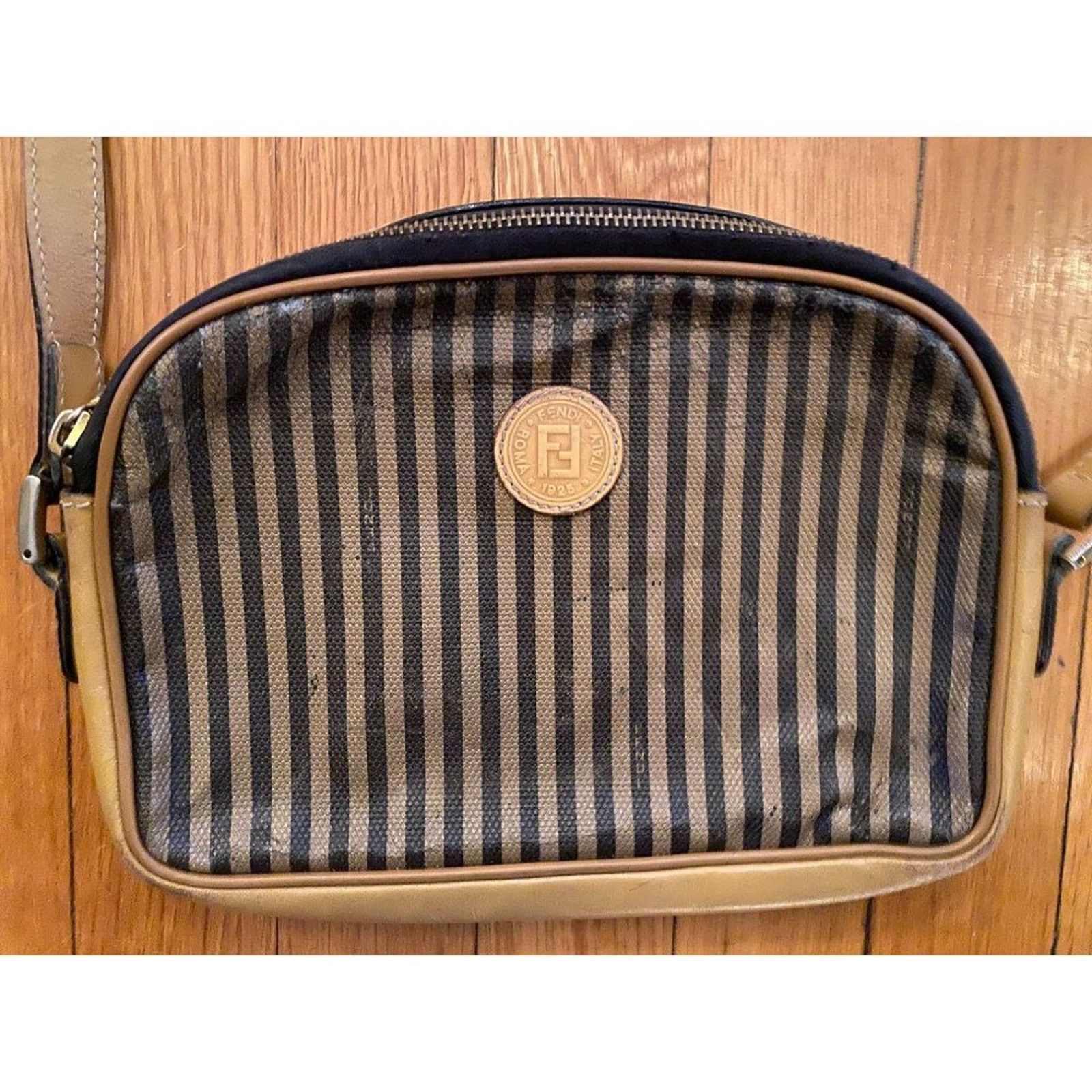 Fendi Fendi Stripe Leather Crossbody Handbag Size ONE SIZE - 1 Thumbnail