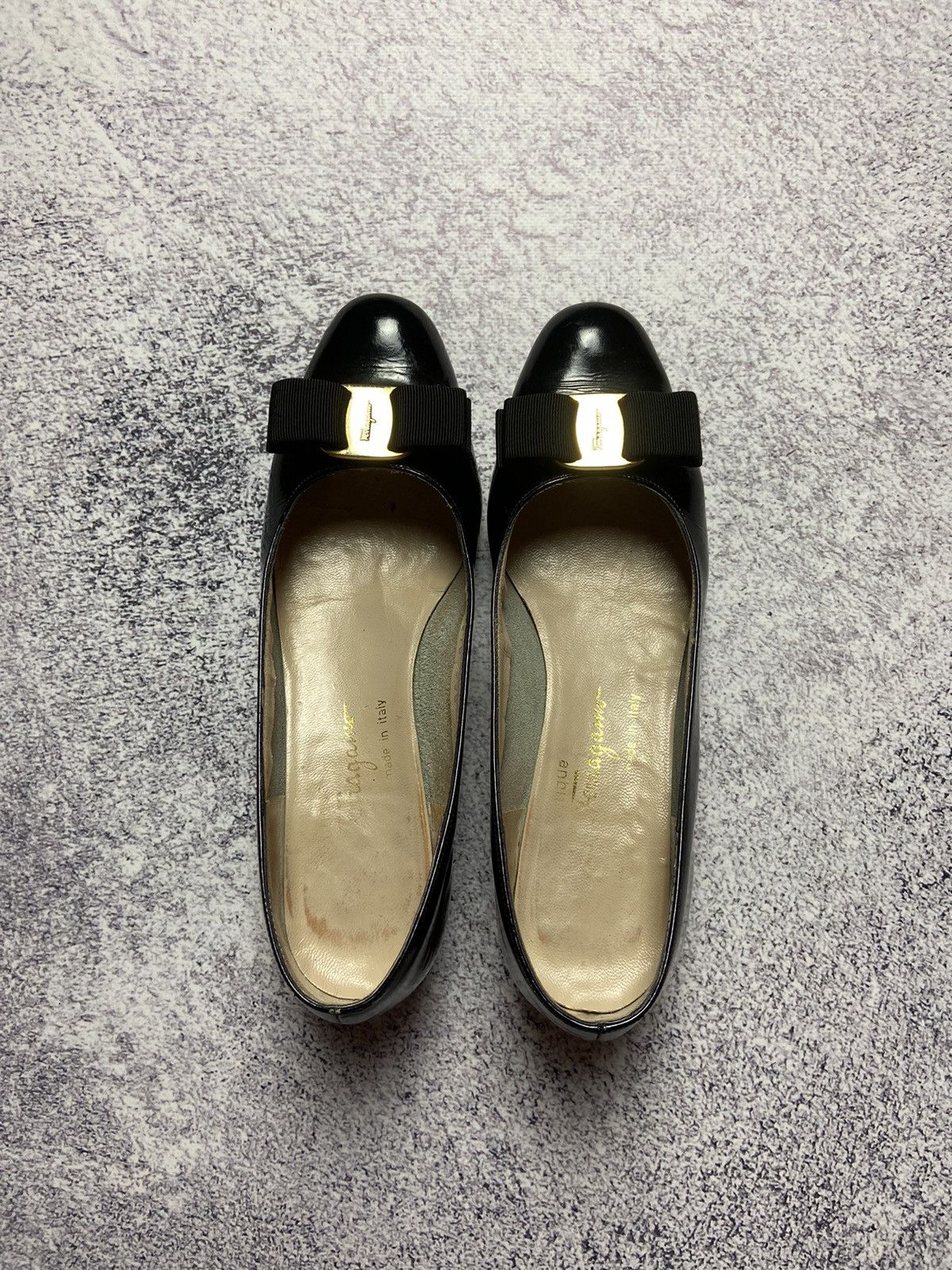 Designer × Salvatore Ferragamo Rare Selvatore Ferragamo Balet Shoes Designed Logo Sneakers Size US 7.5 / IT 37.5 - 9 Thumbnail
