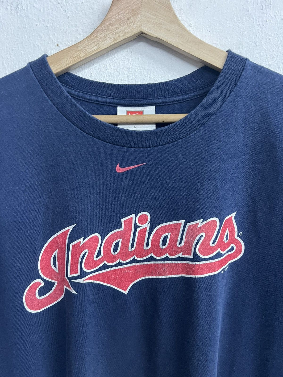 MLB × Nike × Vintage Vintage Rare Y2K Nike Indians MLB Tee Size US L / EU 52-54 / 3 - 3 Thumbnail