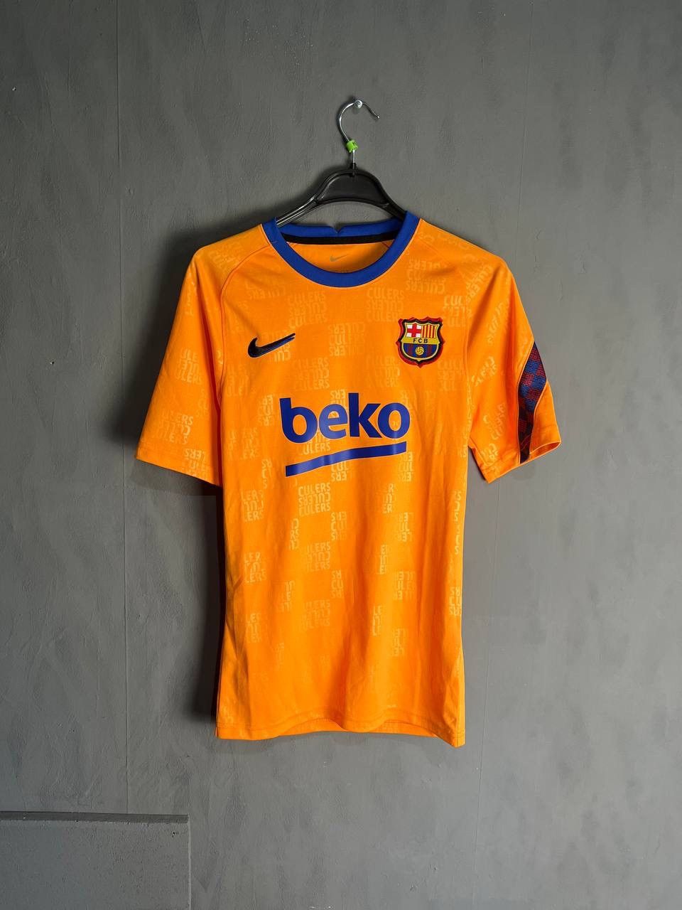 Nike Nike Barcelona Jersey Vintage Rare T-Shirt Soccer Club Size US S / EU 44-46 / 1 - 1 Thumbnail