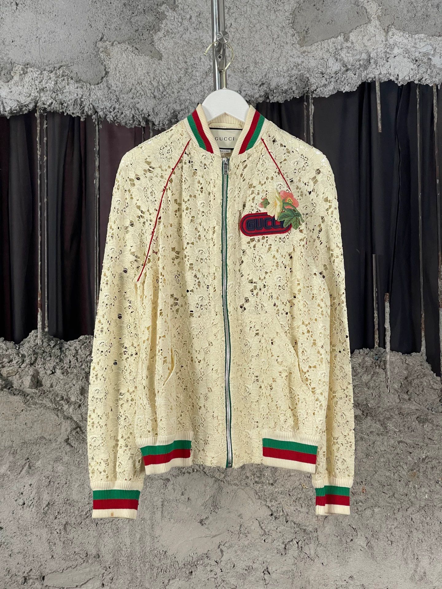 Gucci Gucci lace zip jacket 38 99 new Size XS / US 0-2 / IT 36-38 - 1 Thumbnail