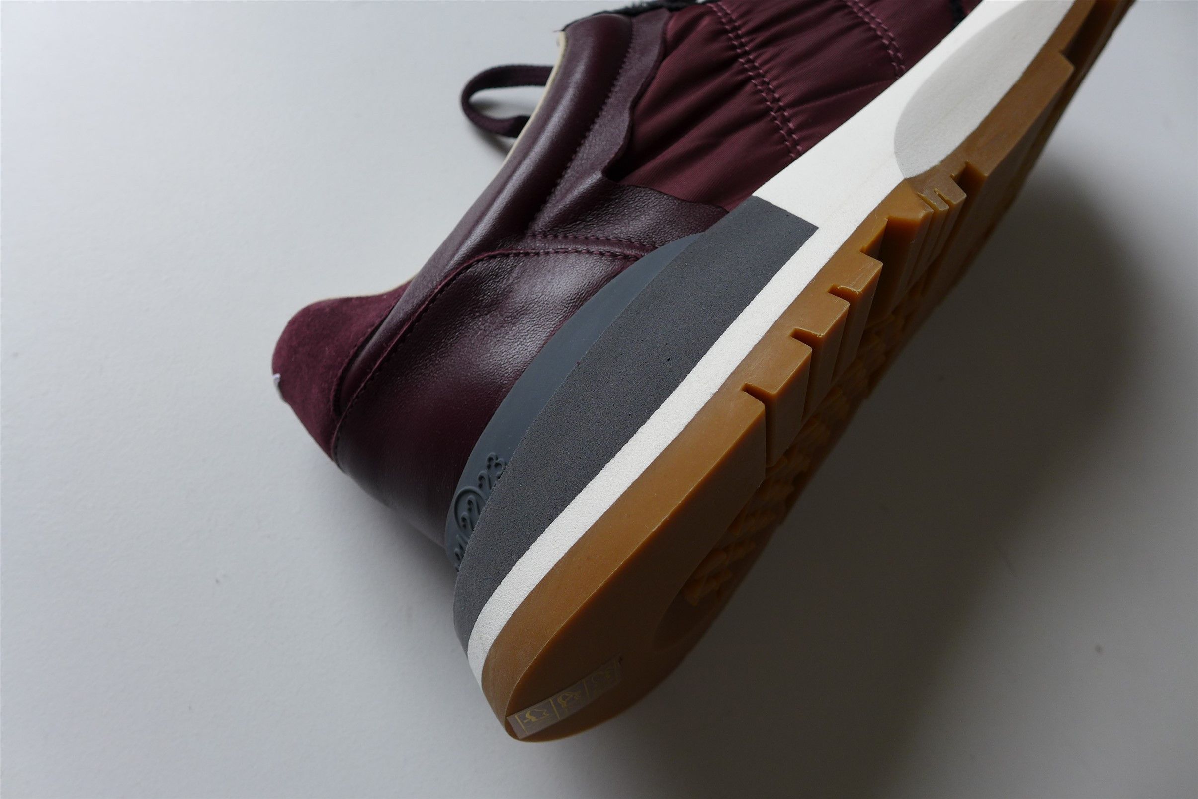 Maison Margiela Margiela Burgundy Runner Evolution Sneakers Size US 12 / EU 45 - 8 Thumbnail