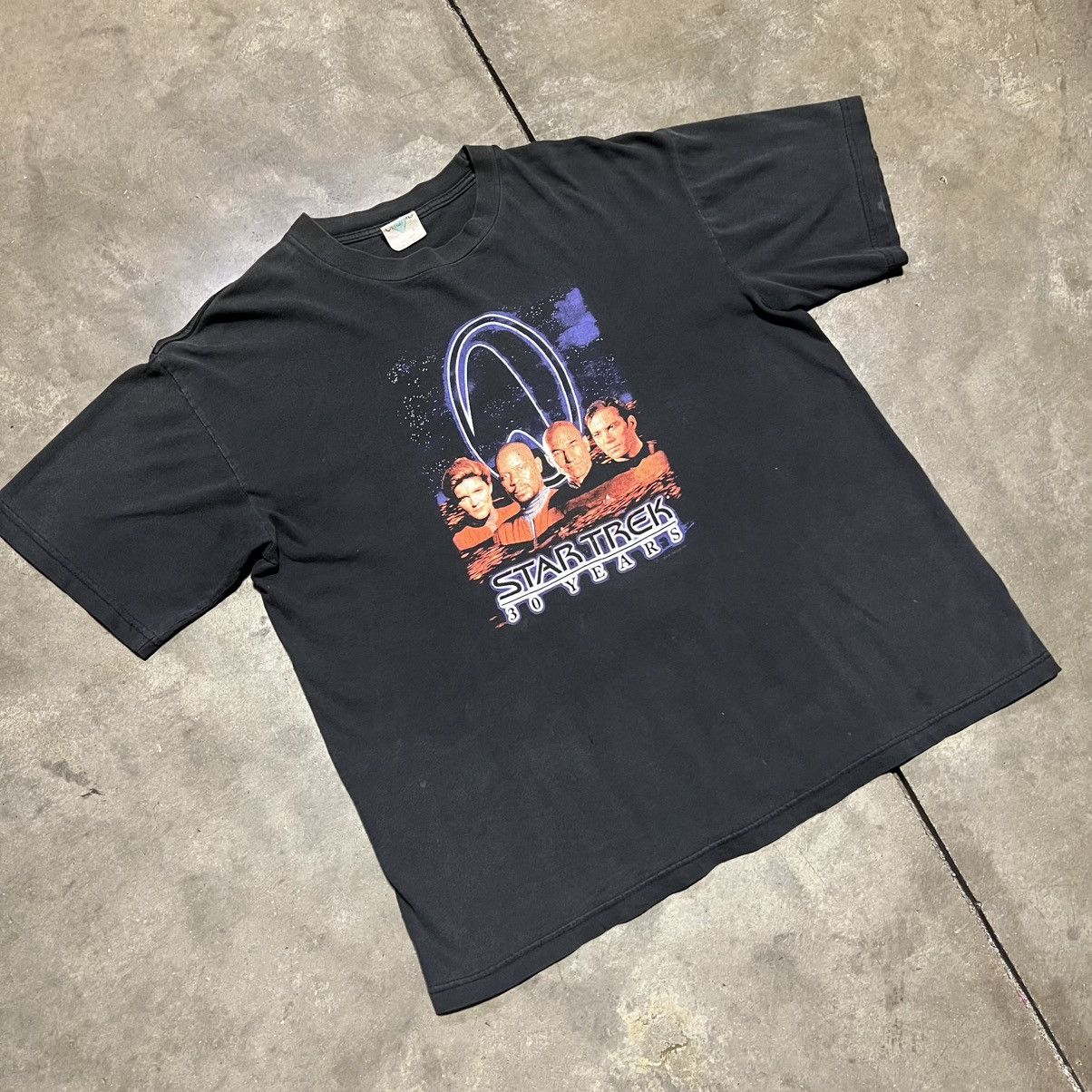 Vintage Vintage 90s Star Trek T shirt 30 Years Tv Movie Promo Faded Size US L / EU 52-54 / 3 - 2 Thumbnail