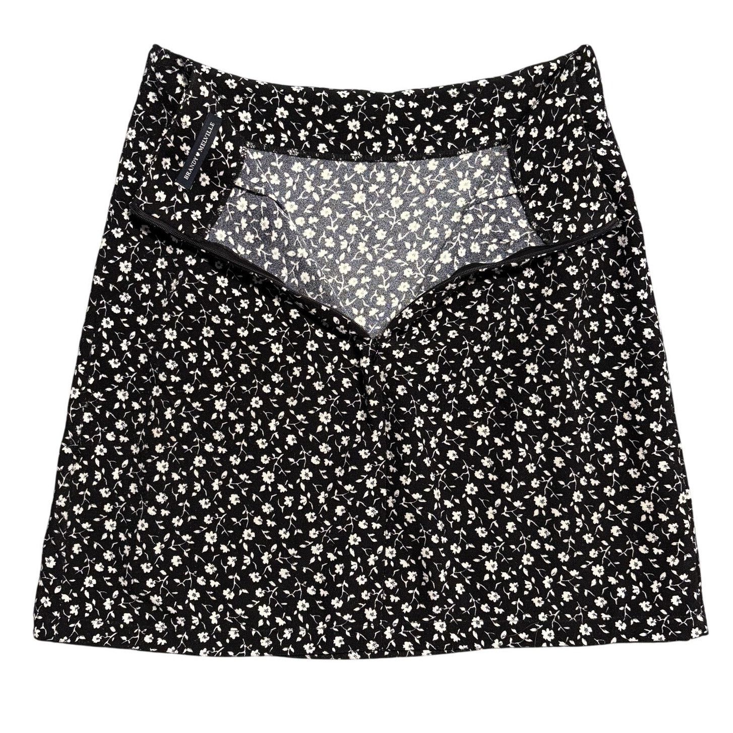 Brandy Melville Brandy Melville Floral Mini "Cara" Skirt Black One Size Size 25" / US 0 / IT 36 - 4 Thumbnail