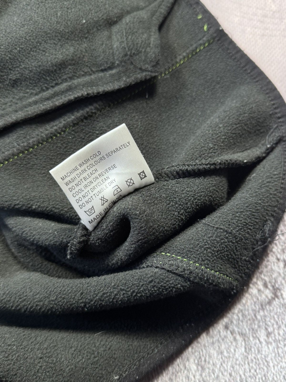 Other TECH3 x Monster Energy Racing Fleece Size US M / EU 48-50 / 2 - 9 Thumbnail