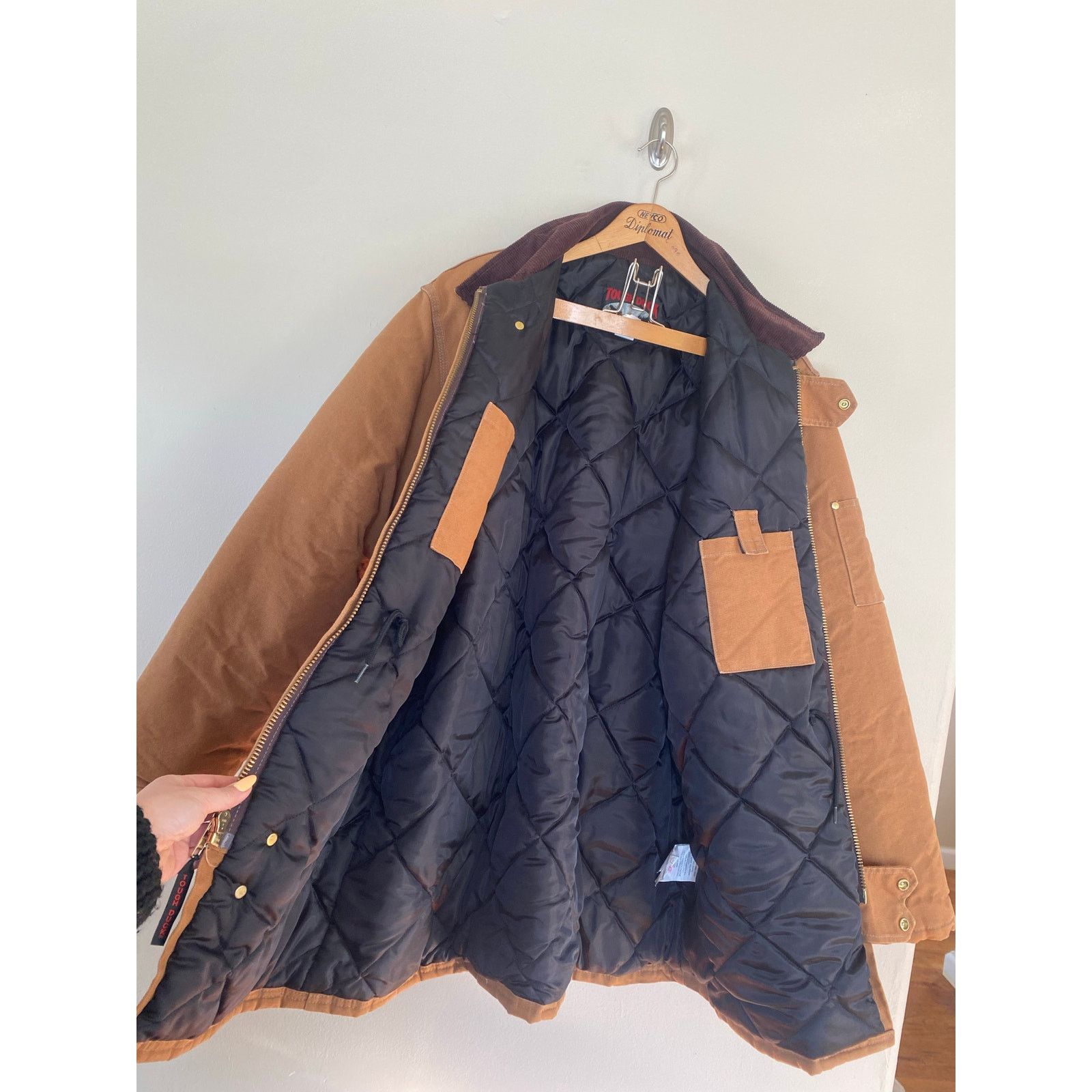 Carhartt Tough Duck Canvas Work Coat XLT Quilted Lined Barn Jacket Size US XL / EU 56 / 4 - 4 Thumbnail