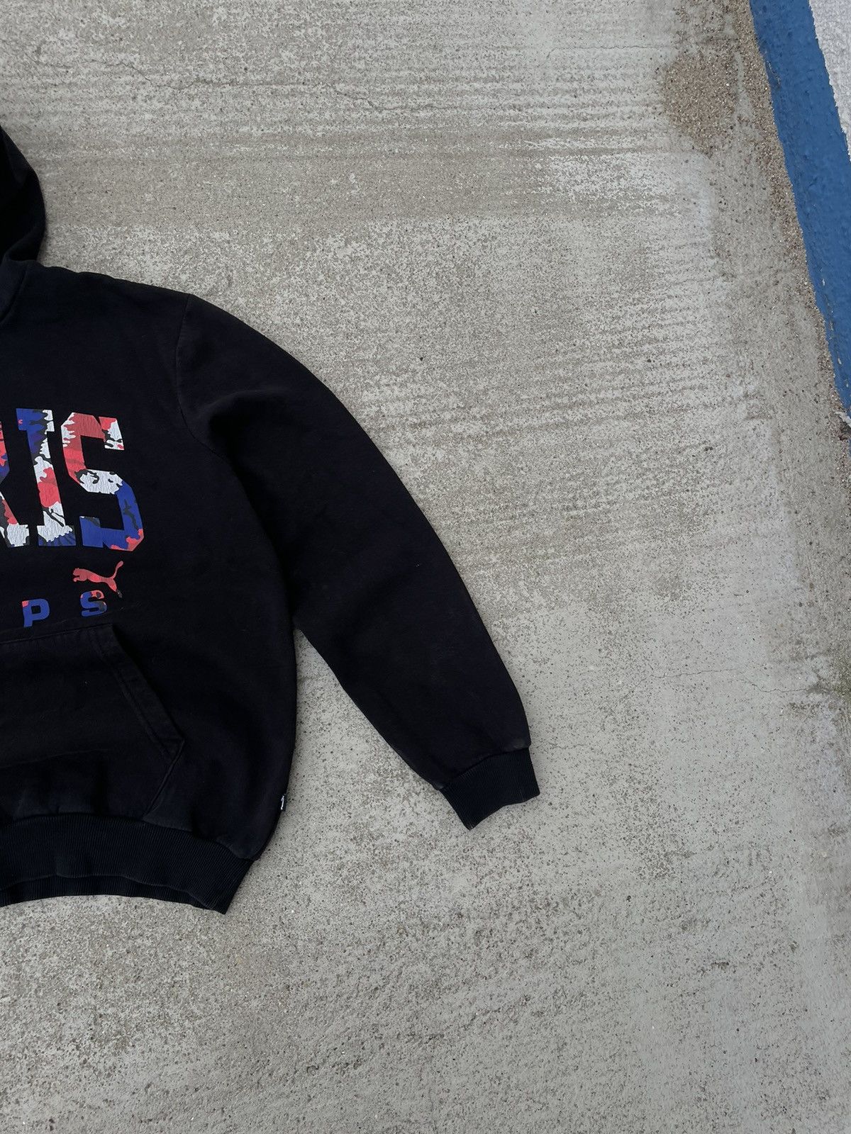 Puma Black puma vintage hoodie Size US L / EU 52-54 / 3 - 5 Thumbnail