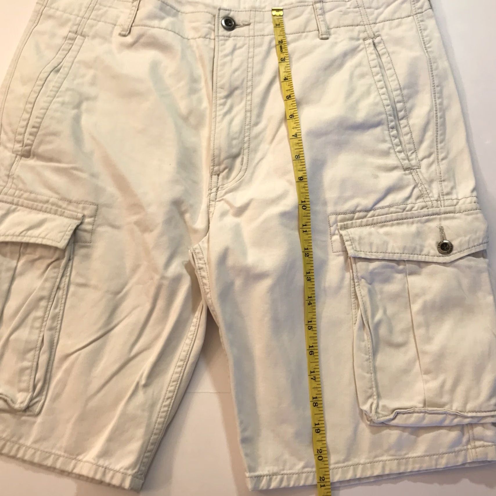 Levi's Levi's Cargo Shorts Men 34 Casual Solid Beige Cotton Canvas Pockets 34 Regular Classic Outdoor Shorts Size US 34 / EU 50 - 6 Thumbnail