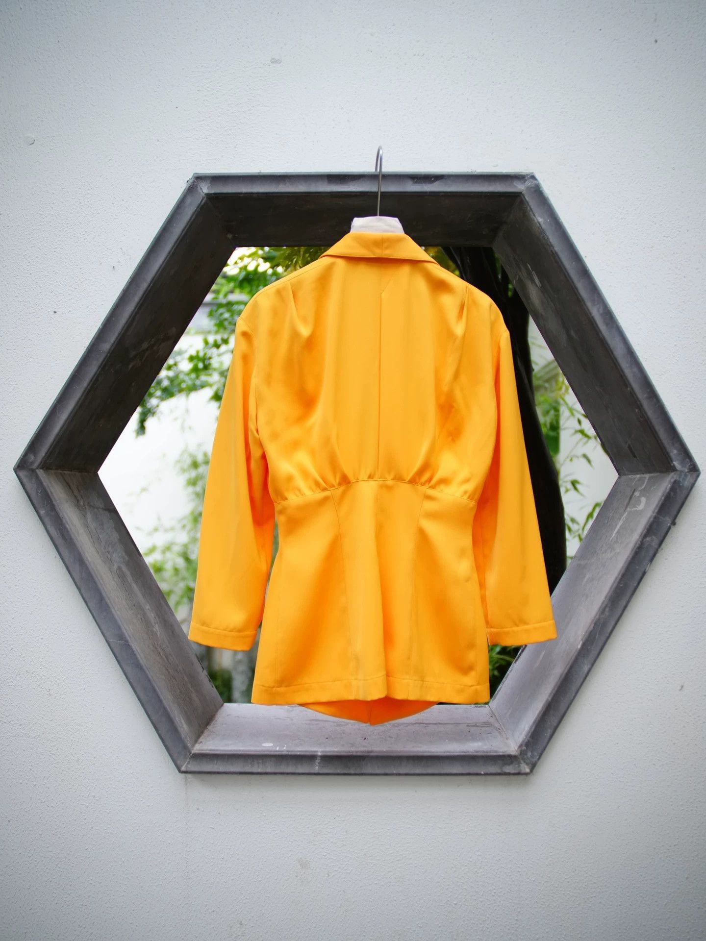 Thierry Mugler Thierry Mugler Vintage Orange Asymmetric Knot Blazer Size M / US 6-8 / IT 42-44 - 4 Thumbnail