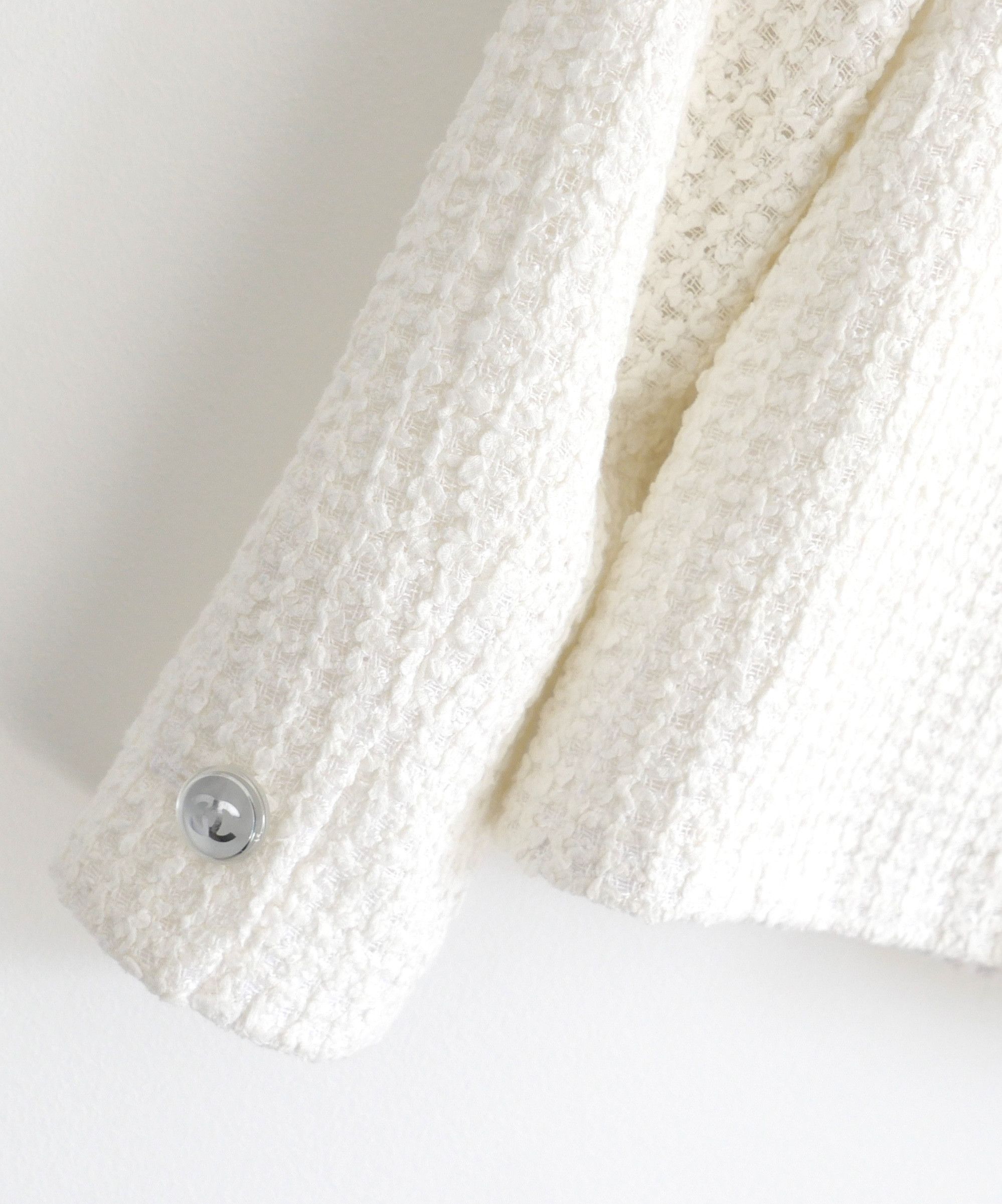 Chanel Chanel White Tweed Jacket 23P 2023 Pre Spring-Summer Size M / US 6-8 / IT 42-44 - 5 Thumbnail