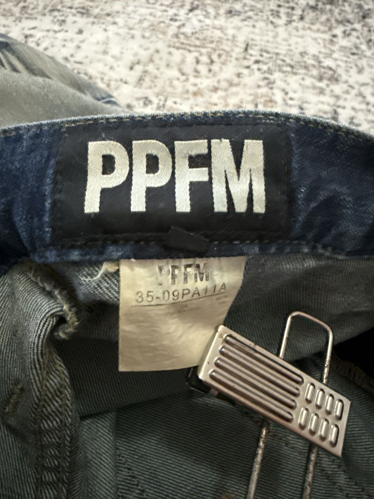 If Six Was Nine 2000s PPFM Japan Panneled Curved Leg Stacked Jeans Size US 33 - 22 Thumbnail