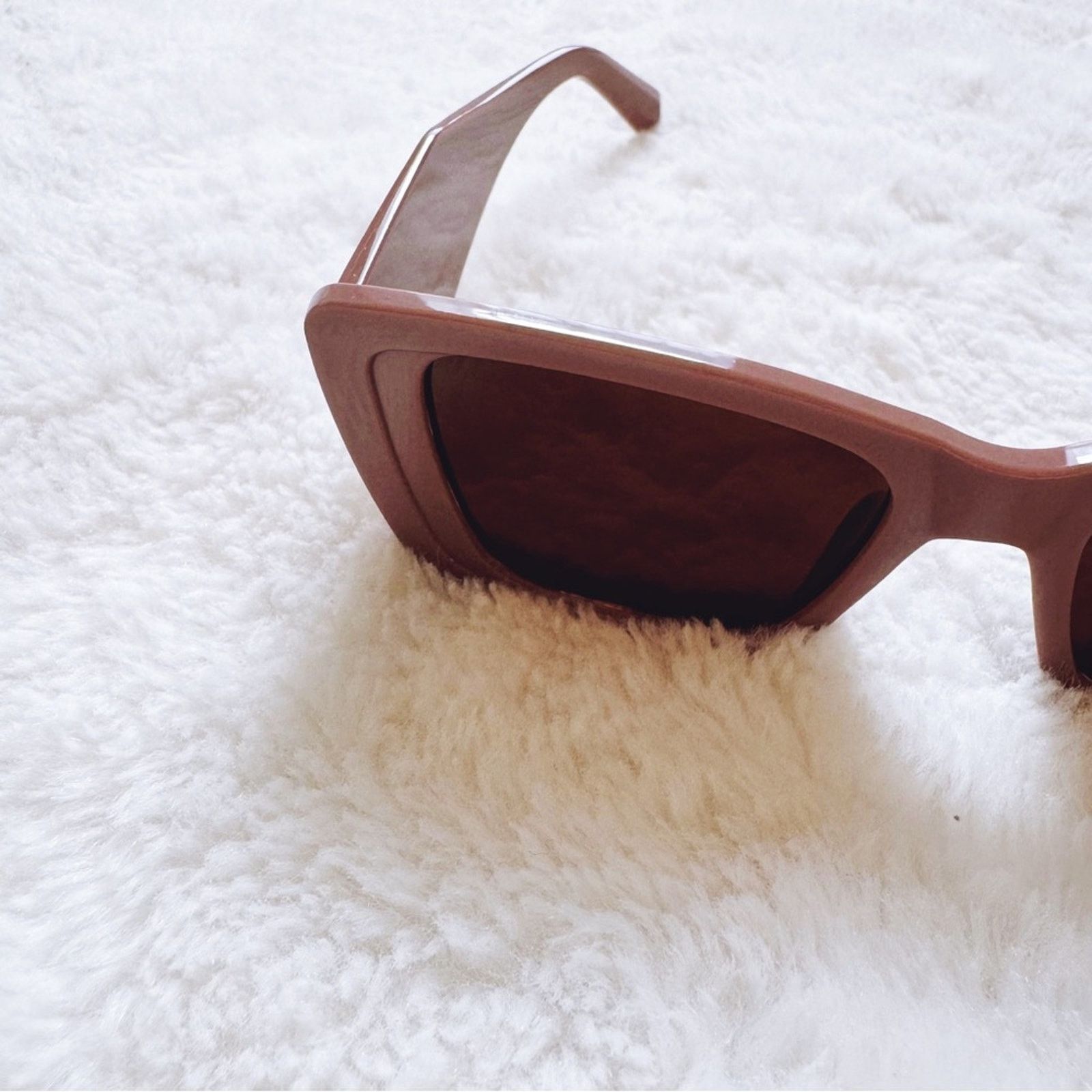 Other Lily Mauve Rectangular Sunglasses Size ONE SIZE - 6 Thumbnail
