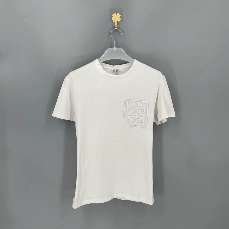 Loewe LOEWE White relief logo short sleeve Size XS / US 0-2 / IT 36-38 - 1 Thumbnail