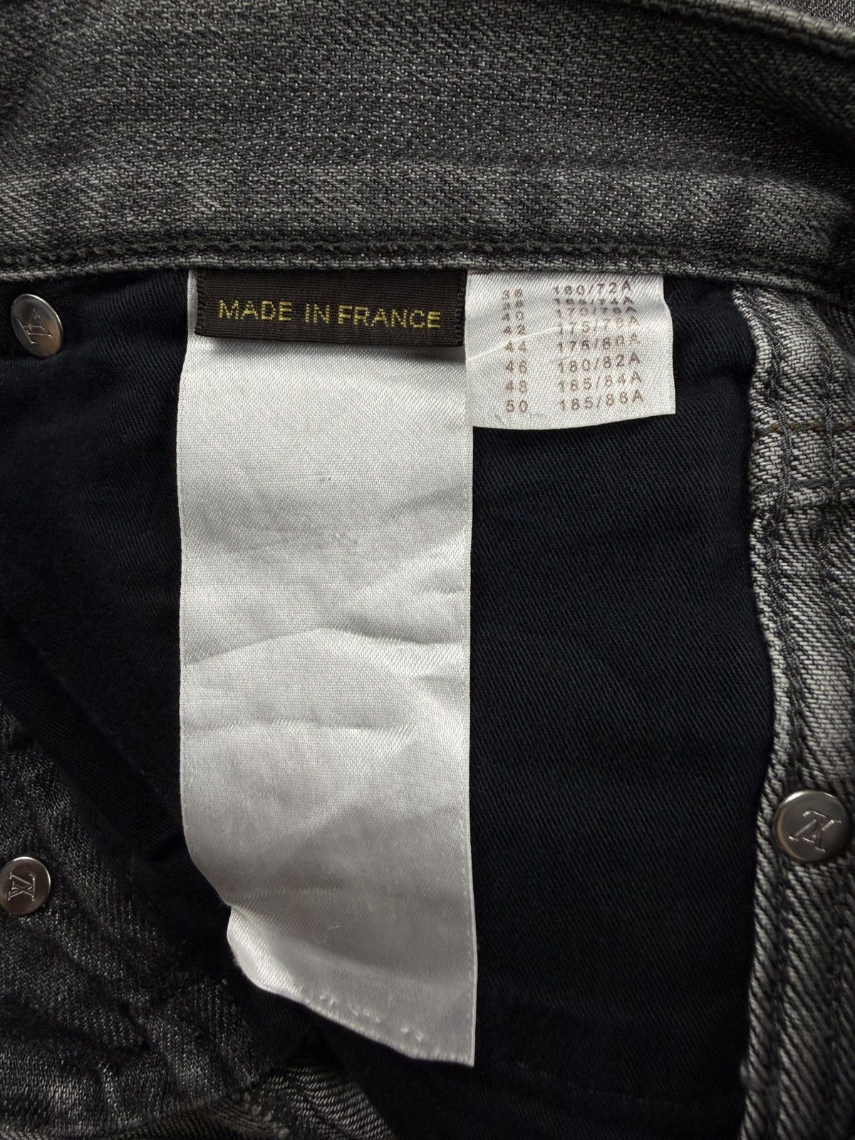 Louis Vuitton Louis Vuitton Washed Denim Size US 30 / EU 46 - 13 Thumbnail