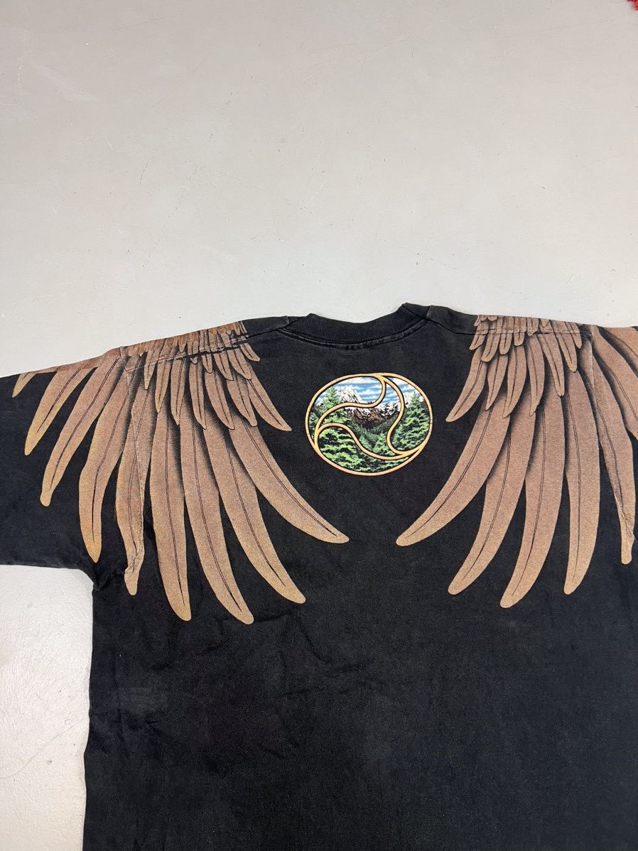 Liquid Blue Vintage liquid blue graphic 3d prints T-shirt Size US XL / EU 56 / 4 - 8 Thumbnail