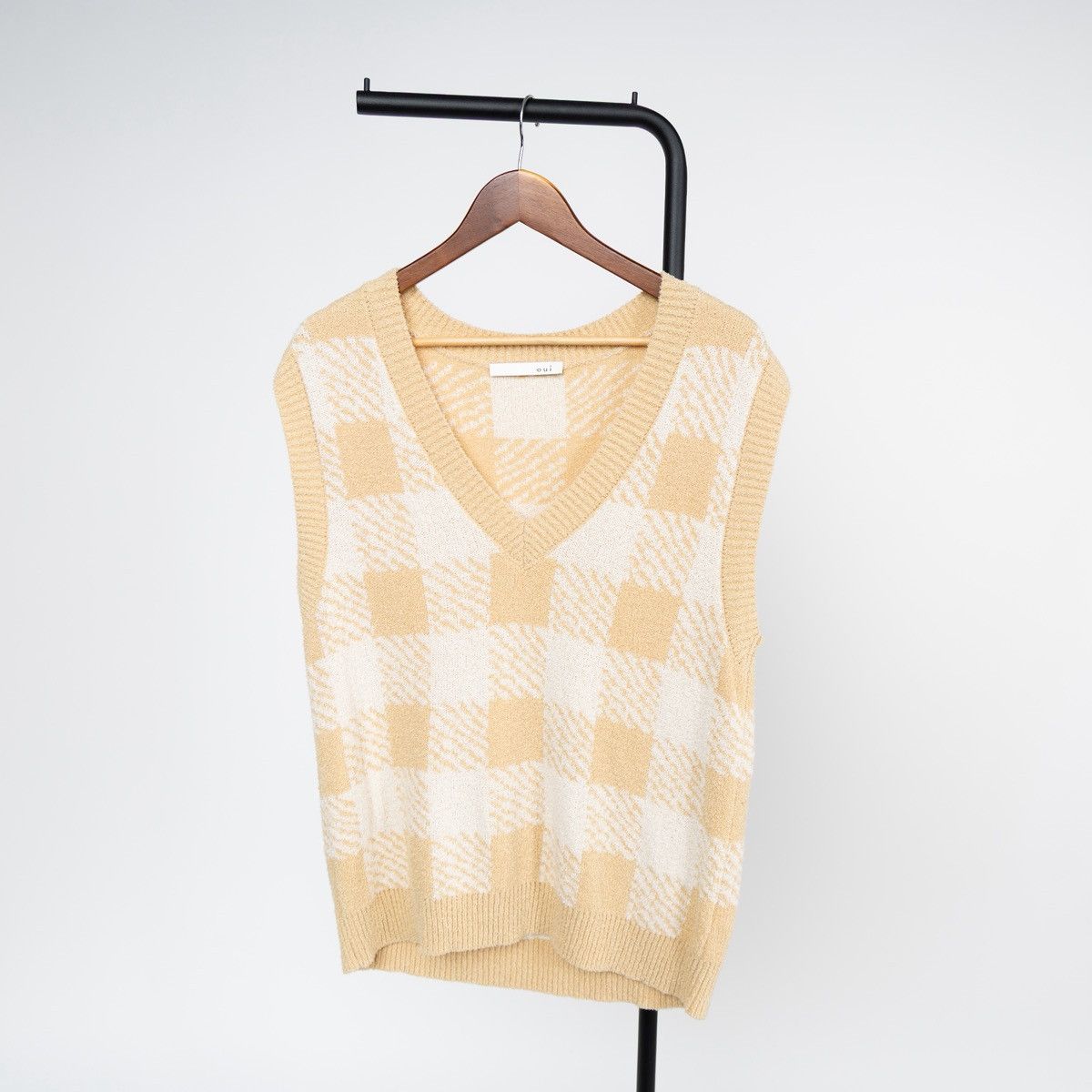 Other Oui Moments Womens Knit Sweater Vest Beige Check Pattern Size S / US 4 / IT 40 - 1 Thumbnail