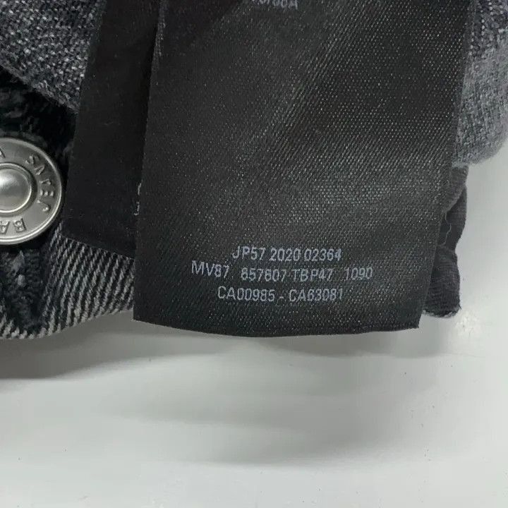 Balenciaga Balenciaga SS21 Drip Peace Denim Jacket 0079-2507 Size US L / EU 52-54 / 3 - 5 Thumbnail