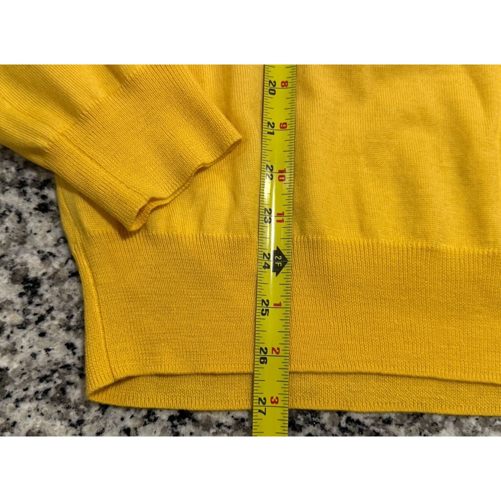 Polo Ralph Lauren Polo Ralph Lauren Sweater XL Adult Yellow 100% Merino Wool Italian Yarn V-Neck Pullover Knit Solid Logo Mens 80s 90s Preppy American Size US XL / EU 56 / 4 - 2 Thumbnail