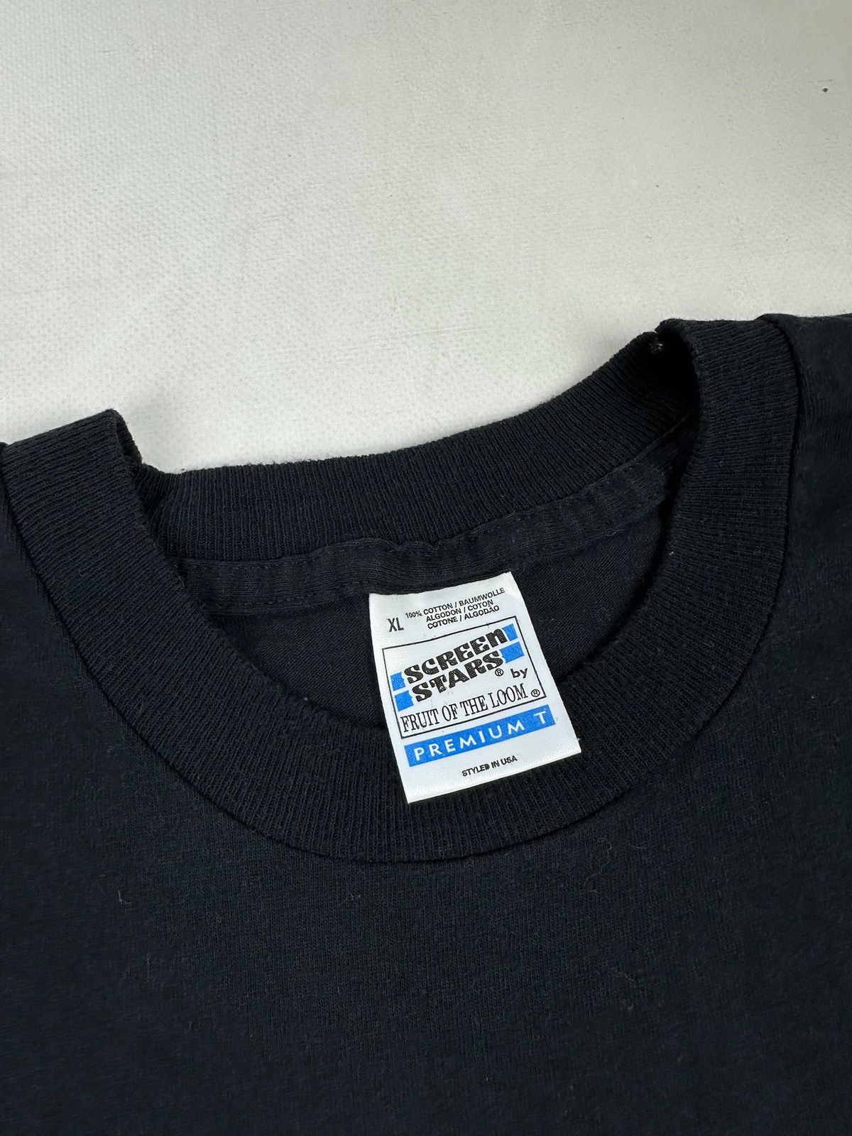 Other NOT EVERYTHING IN BLACK AND WHITE MAKES SENSE Graphic Tee Size US XL / EU 56 / 4 - 3 Thumbnail