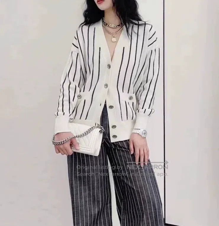 Chanel Chanel 23p white striped knitted cardigan coat Size XS / US 0-2 / IT 36-38 - 3 Thumbnail