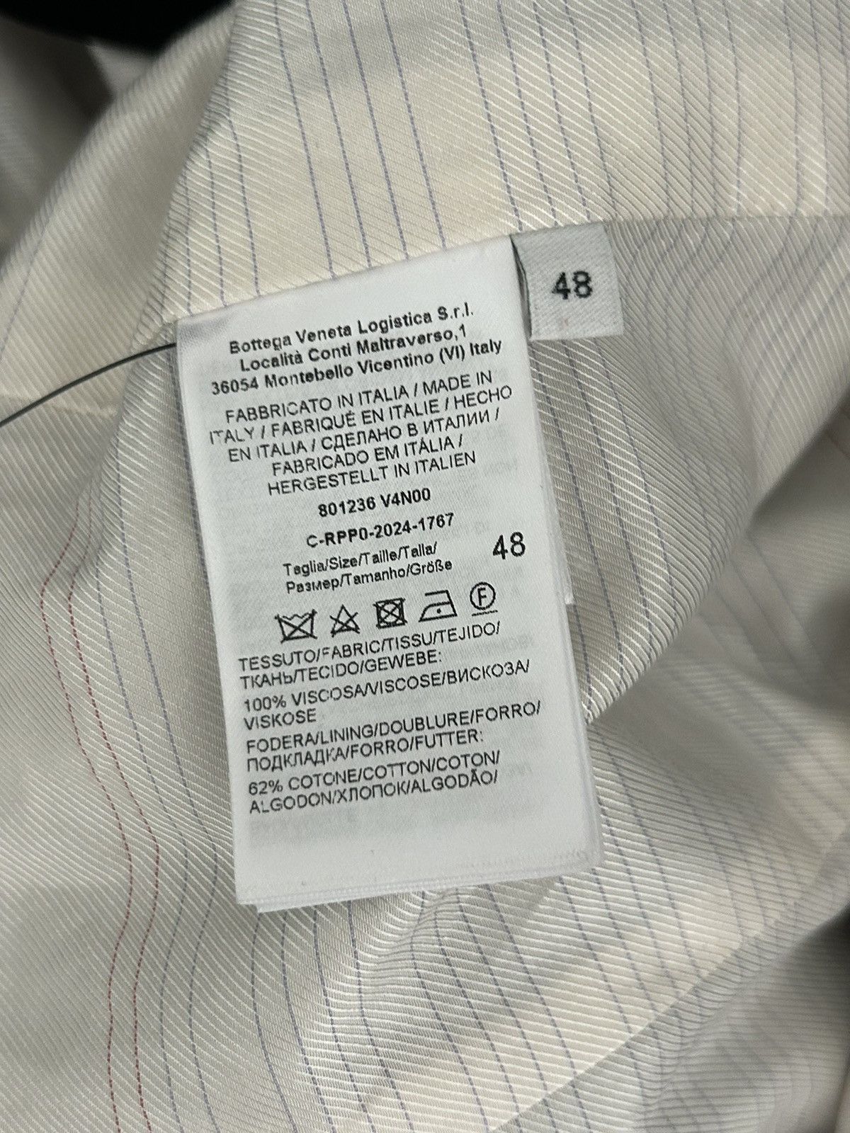 Bottega Veneta FW25 MSRP: $4.5k Fluid Jersey Trench Coat Size US M / EU 48-50 / 2 - 7 Thumbnail