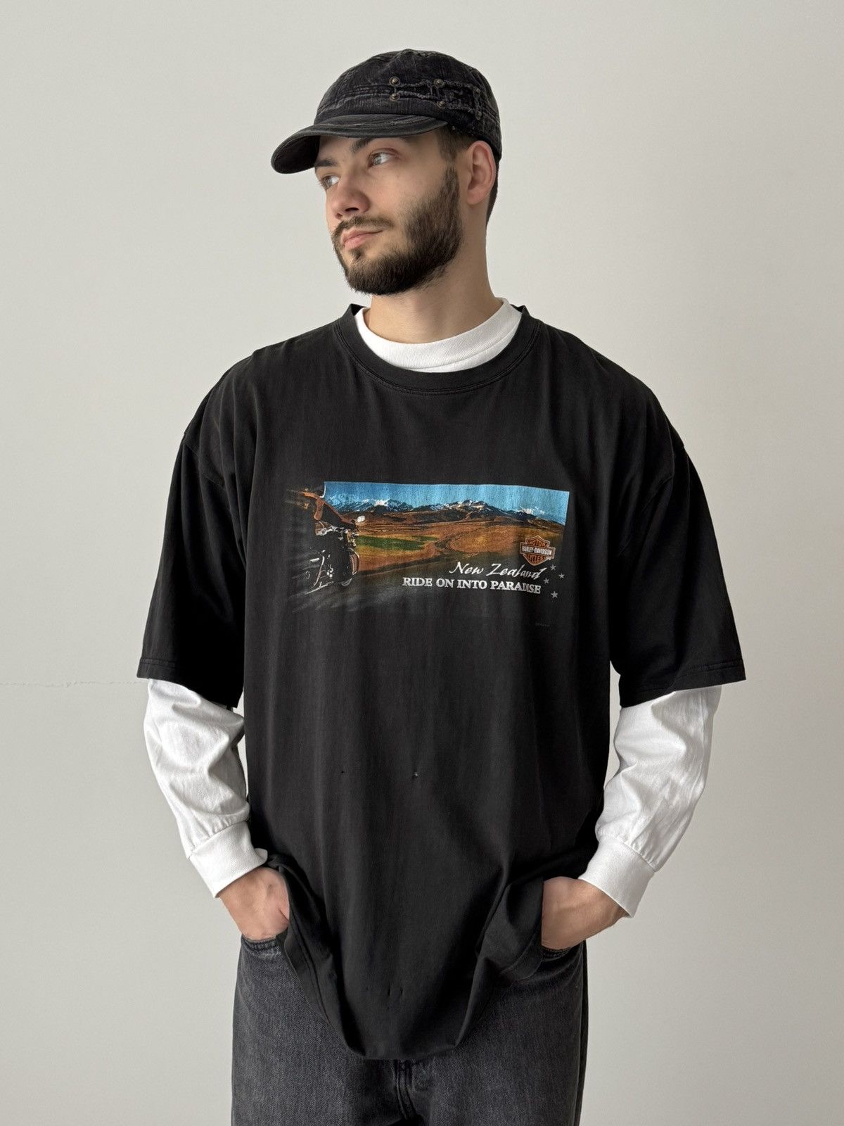 Harley Davidson × Vintage Vintage 2002 Harley Davidson ‘New Zealand’ Distressed Tee Size US XXL / EU 58 / 5 - 1 Thumbnail